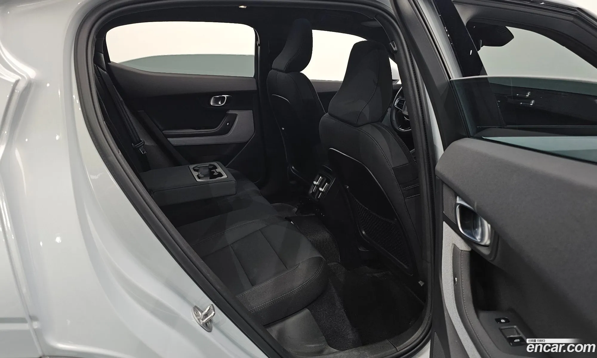 Polestar Polestar 2 2023 YSMVSEGA3PL167414 — 16
