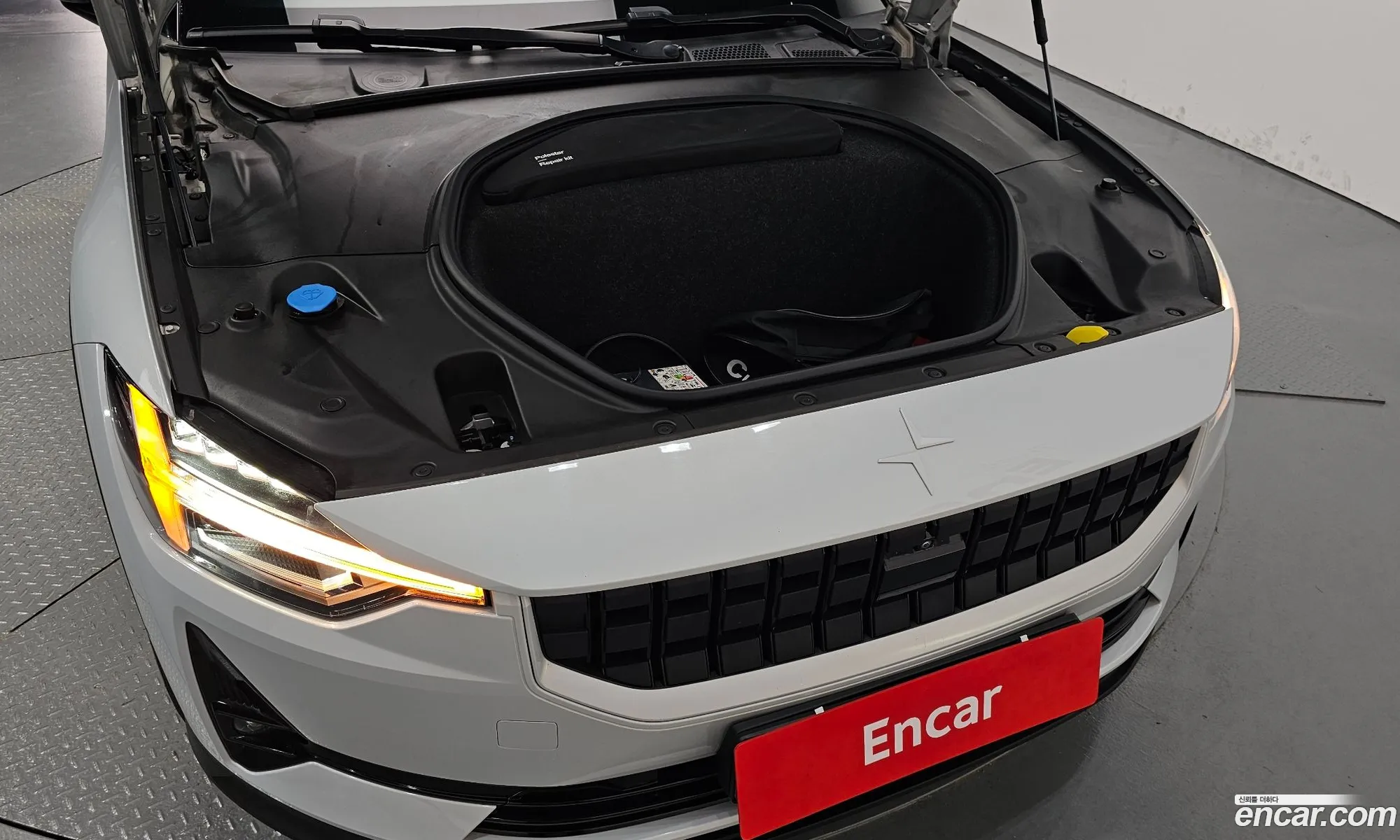 Polestar Polestar 2 2023 YSMVSEGA3PL167414 — 12