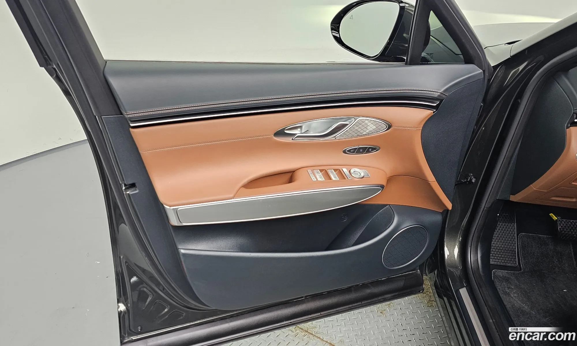 Genesis GV70 2024 — 19