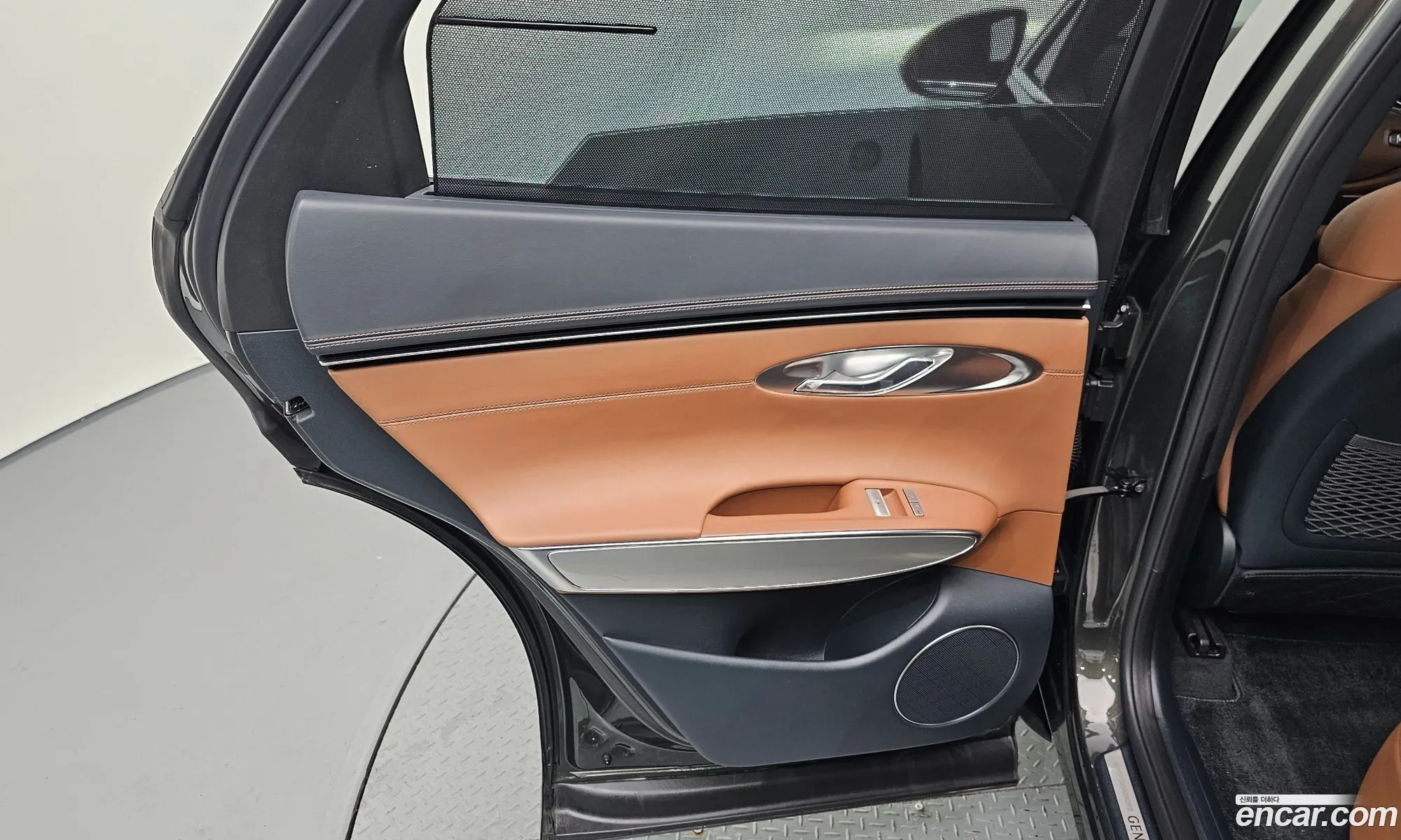 Genesis GV70 2024 — 4