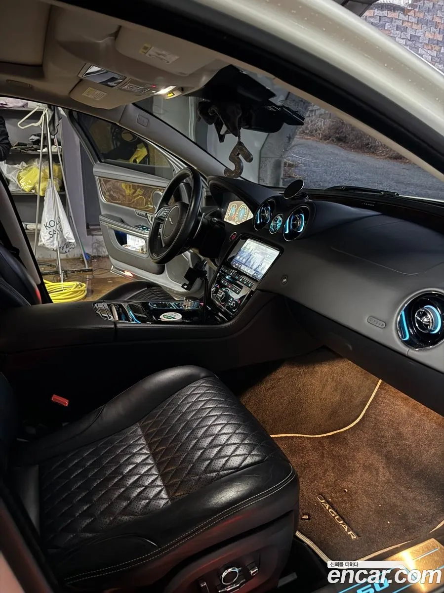 Jaguar XJ 2019 — 6