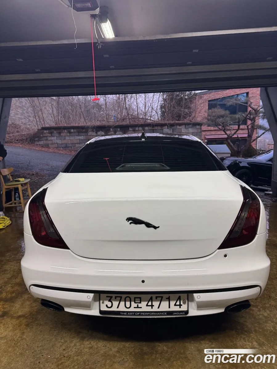 Jaguar XJ 2019 — 8