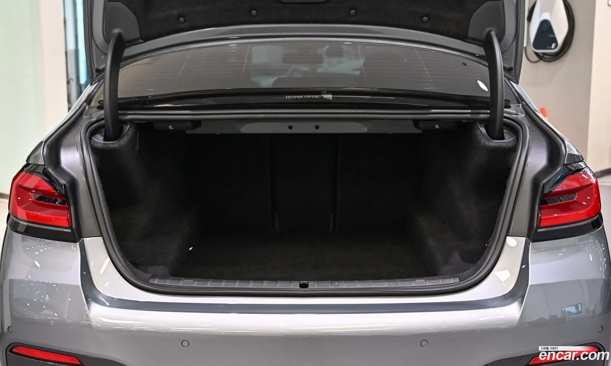 BMW 5 Series 2023 — 11