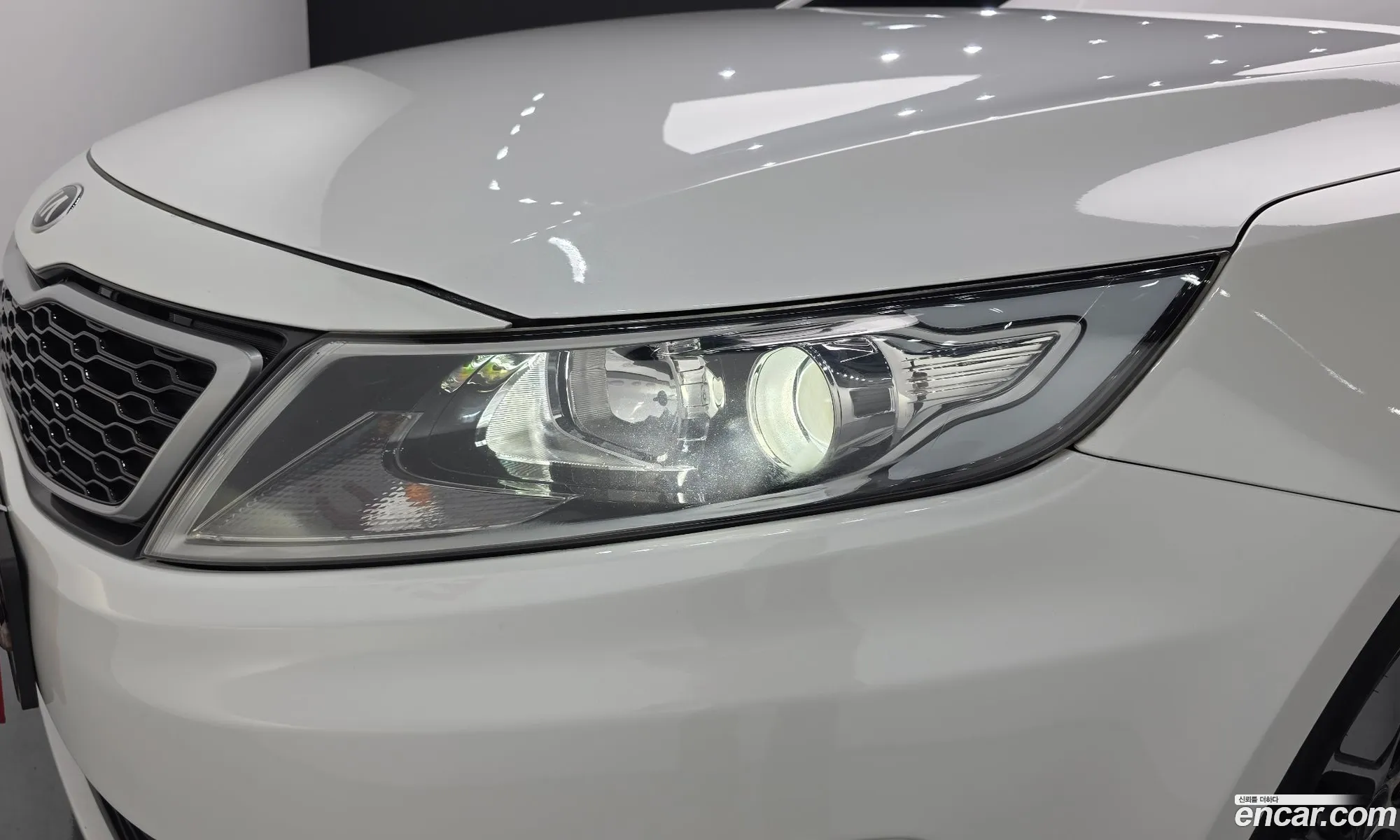 Kia K5 Hybrid 2012 — 31