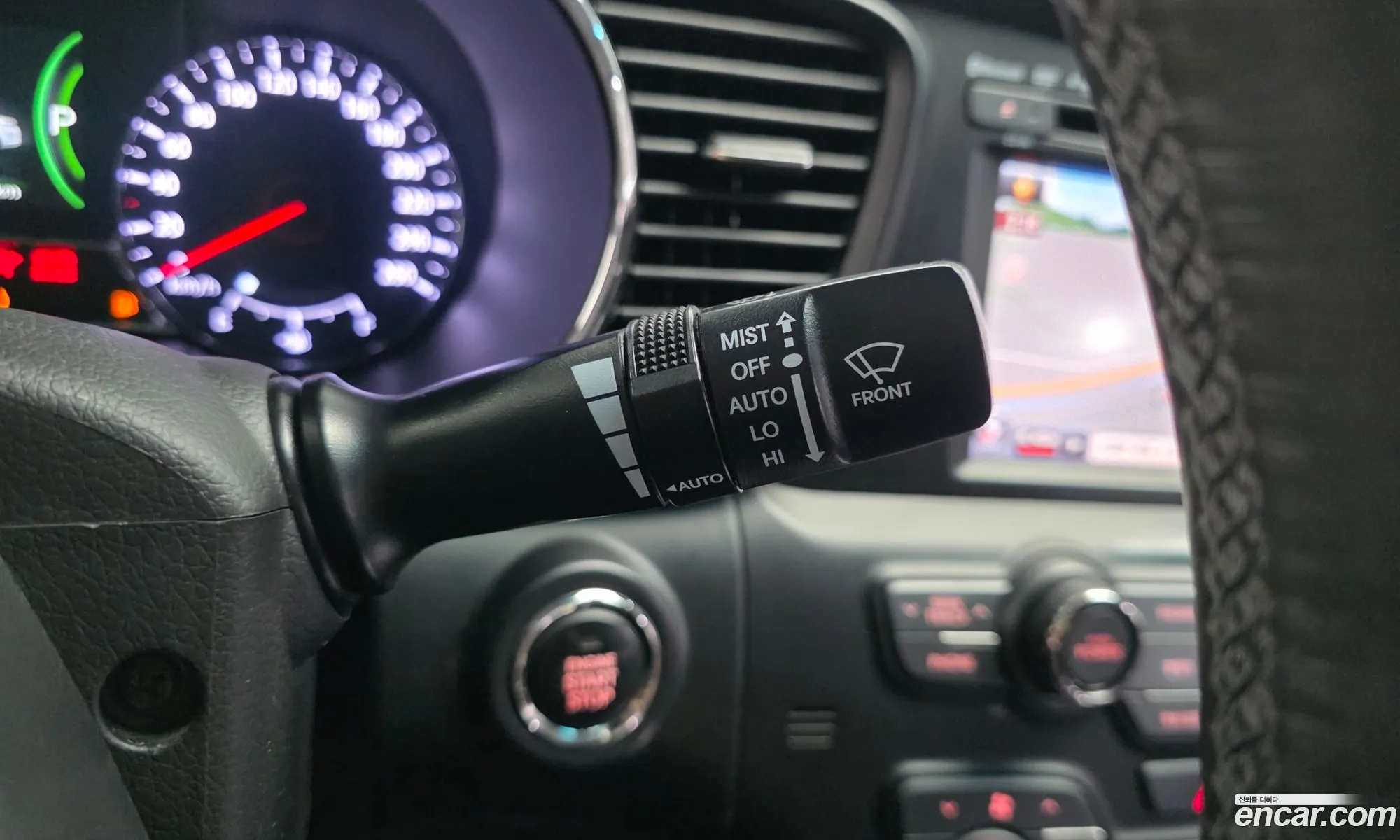 Kia K5 Hybrid 2012 — 21