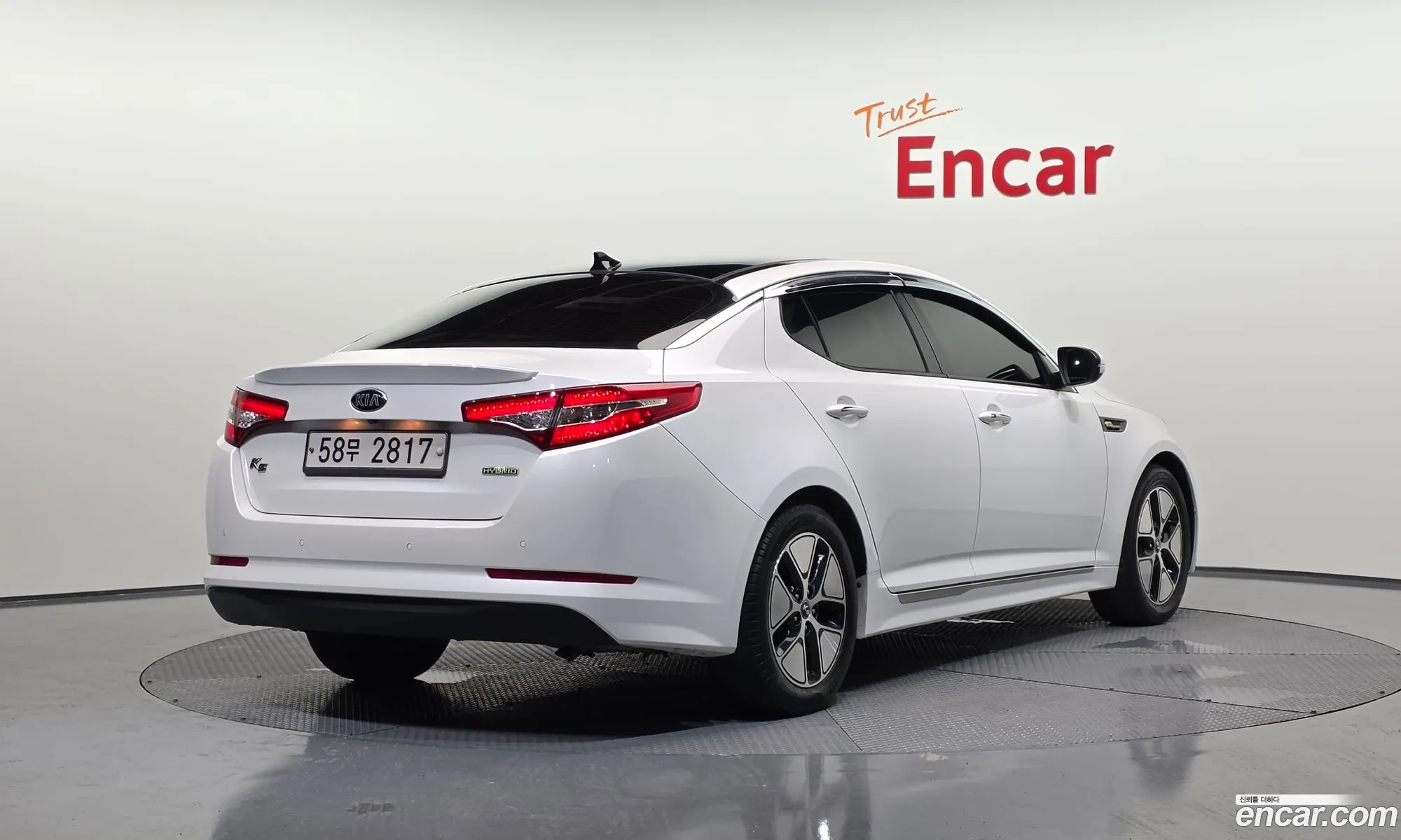 Kia K5 Hybrid 2012 — 3