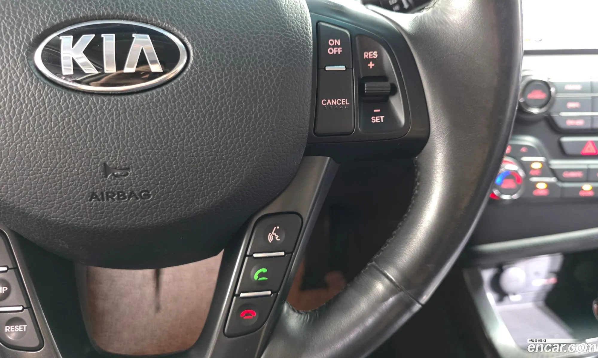 Kia K5 Hybrid 2012 — 4
