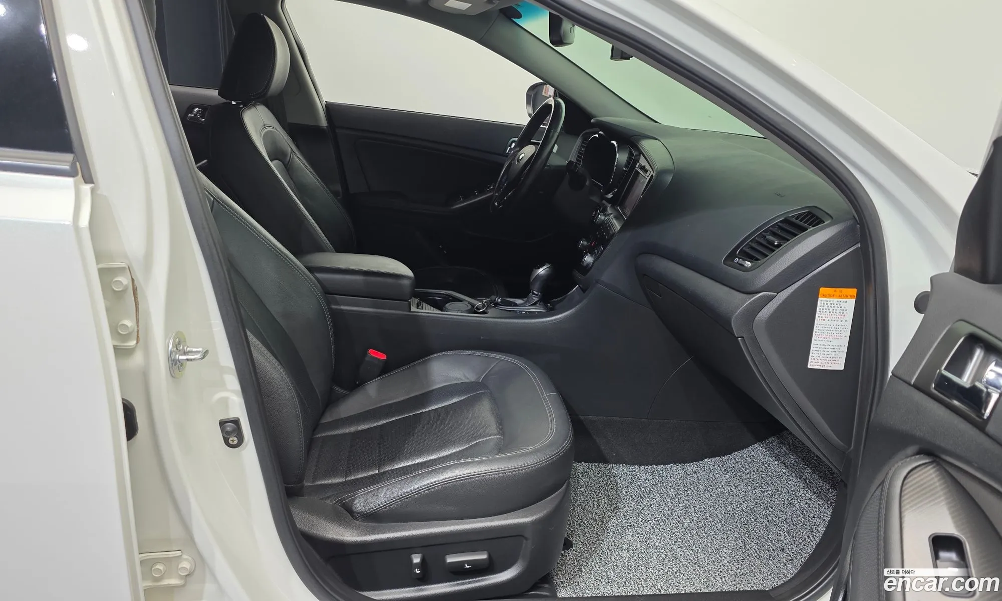 Kia K5 Hybrid 2012 — 13