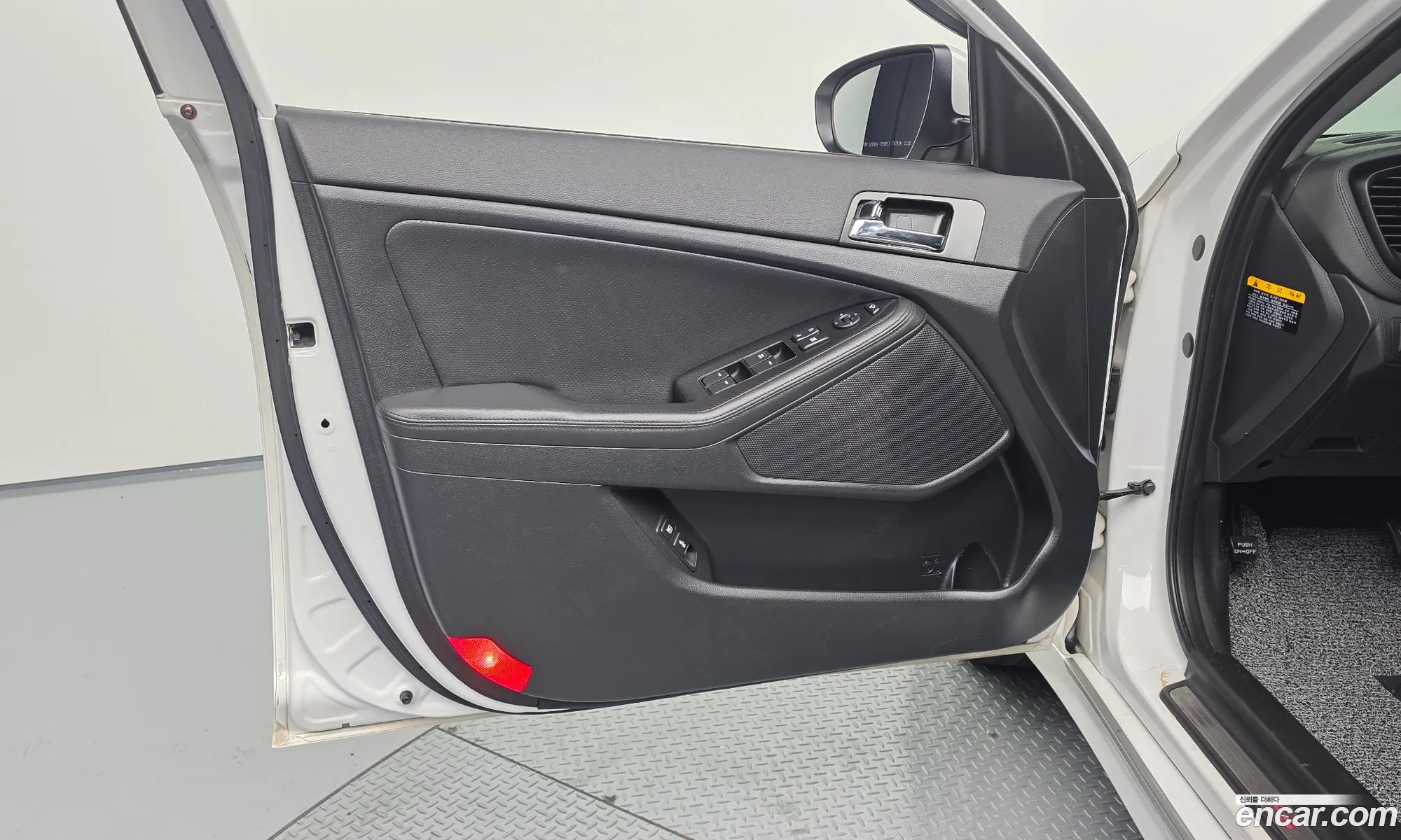 Kia K5 Hybrid 2012 — 6