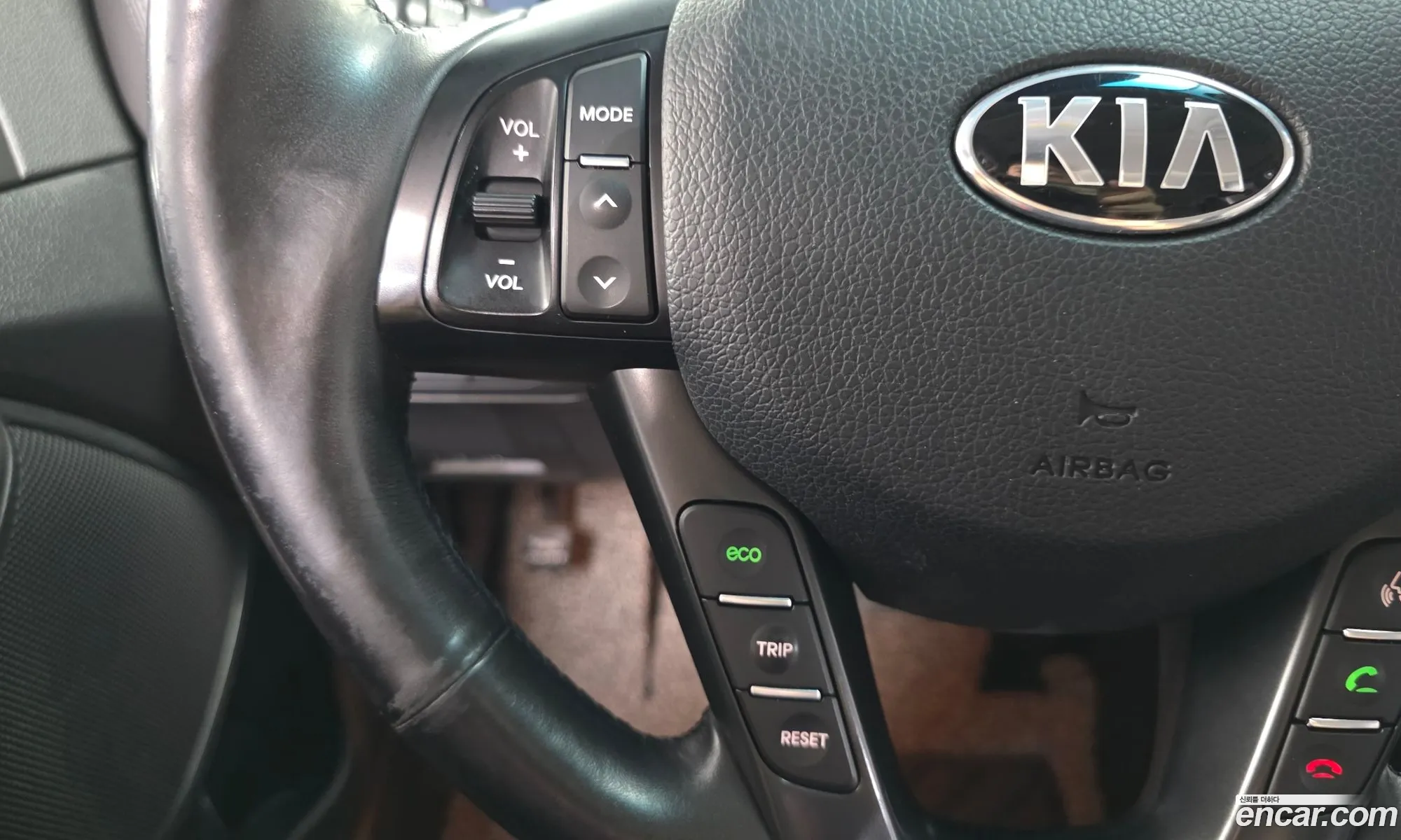 Kia K5 Hybrid 2012 — 23