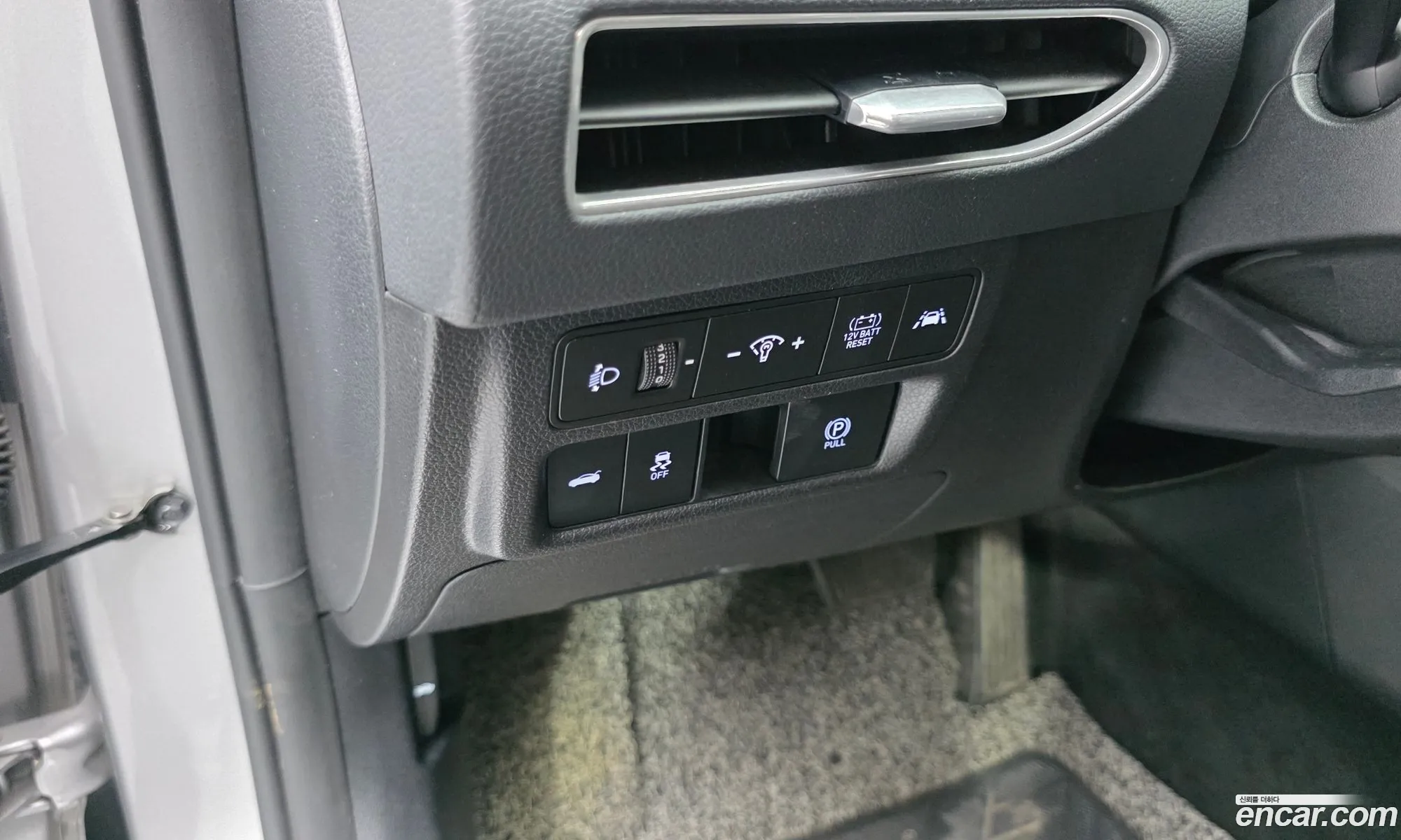 Hyundai Sonata Hybrid 2021 — 10