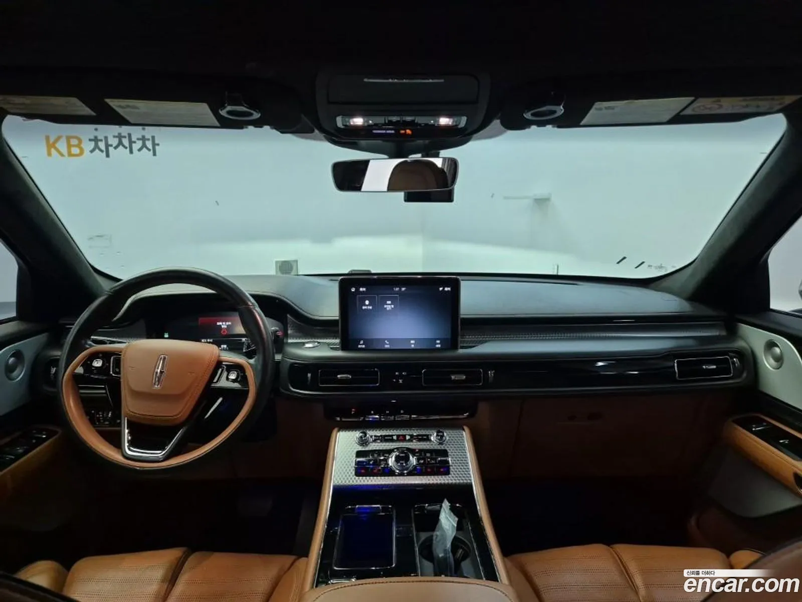 Lincoln Aviator 2021 — 17