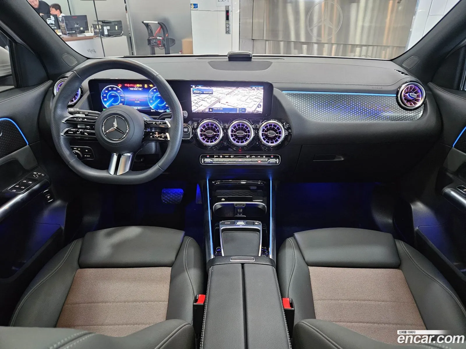 Mercedes-Benz EQA H243 2024 — 13