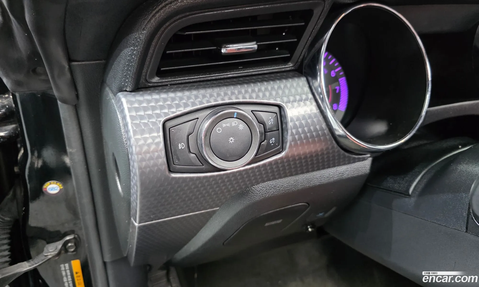 Ford Mustang 2016 1FATP8UH4G5240226 — 18