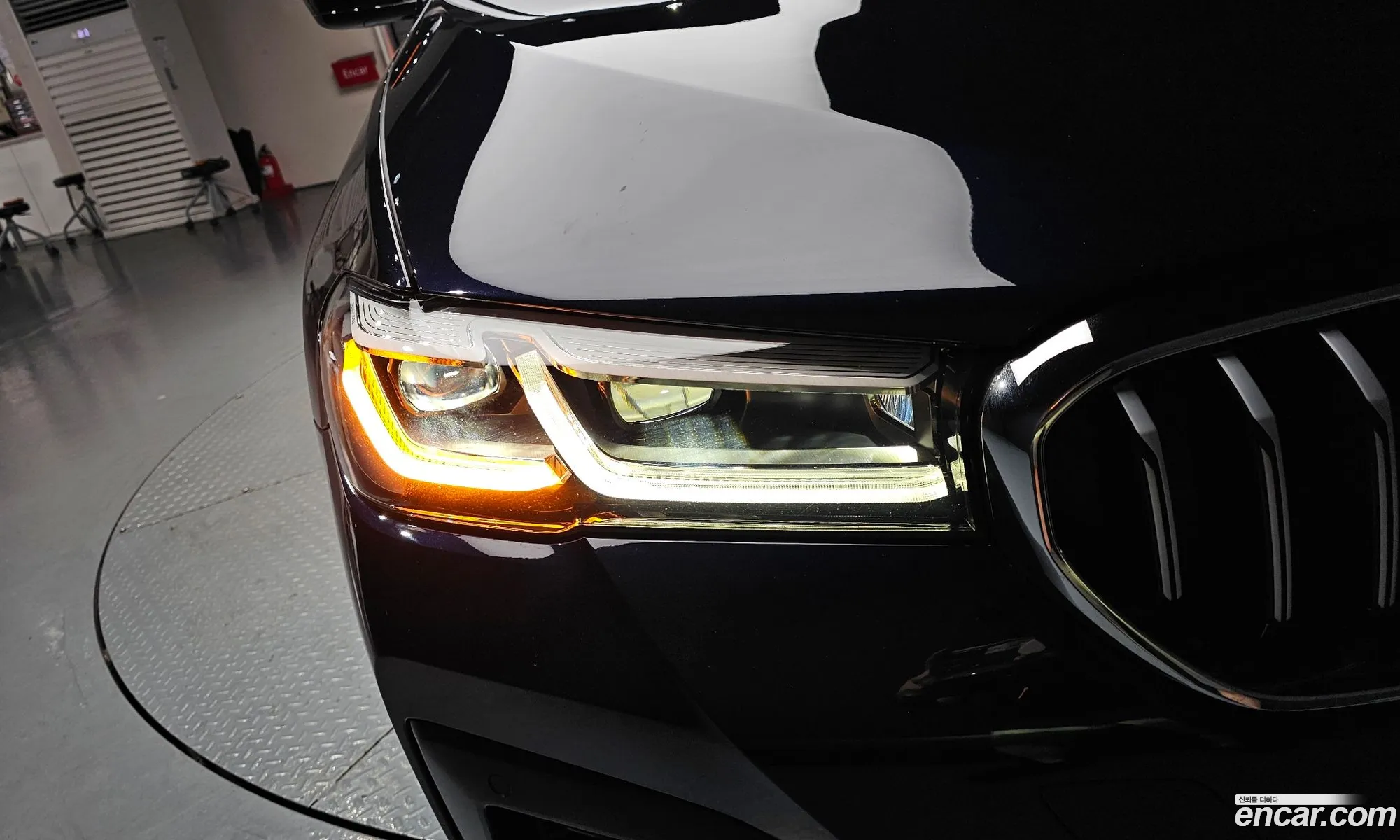 BMW 5 Series 2021 WBA31ES05MWX28790 — 30