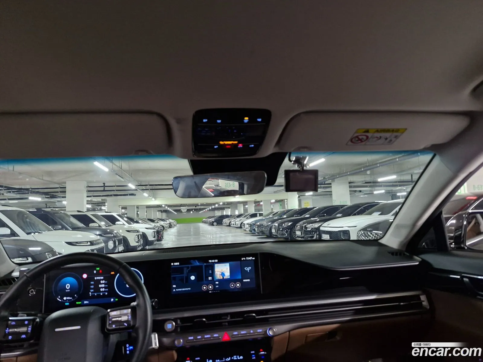 Hyundai Grandeur Hybrid 2024 — 17