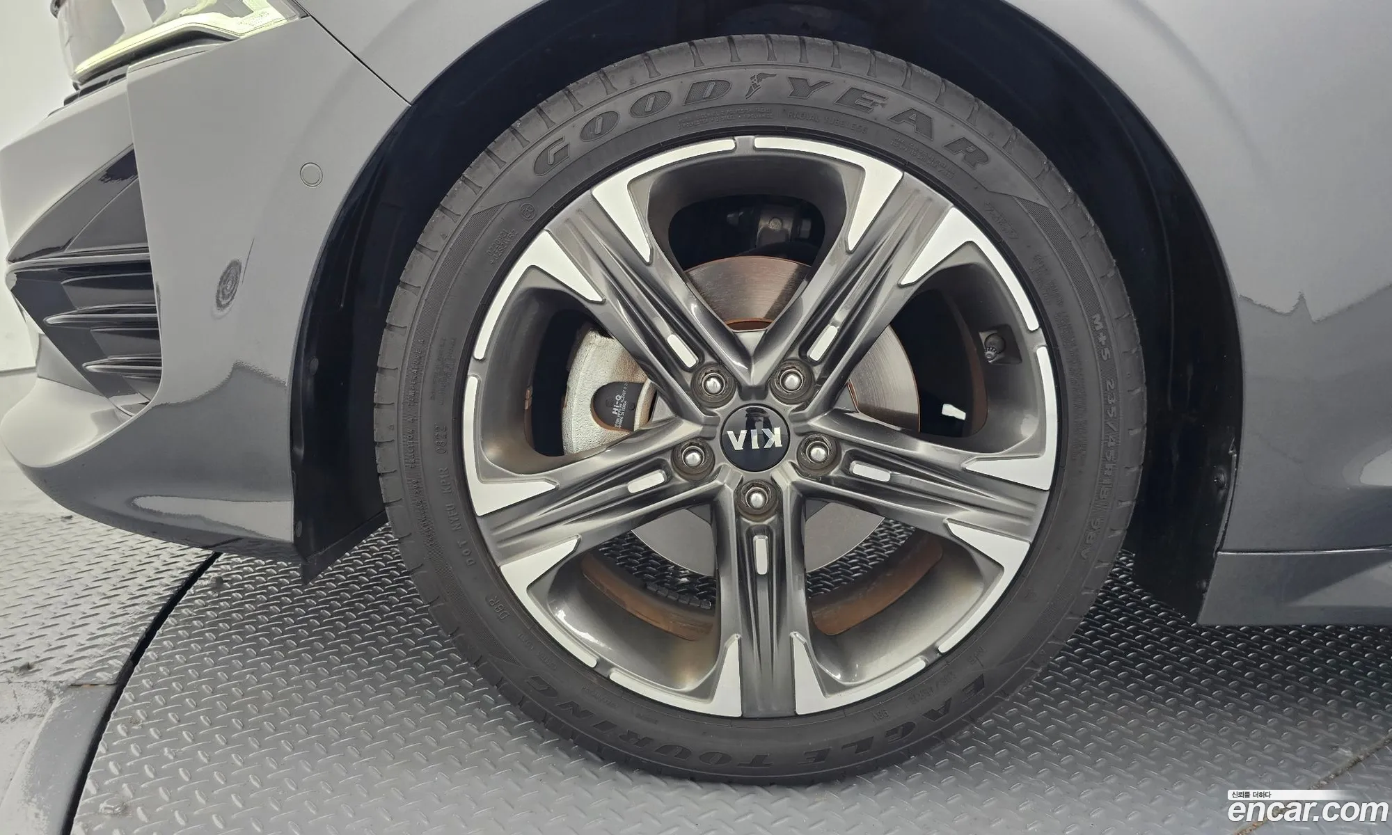 Kia K5 2020 — 25