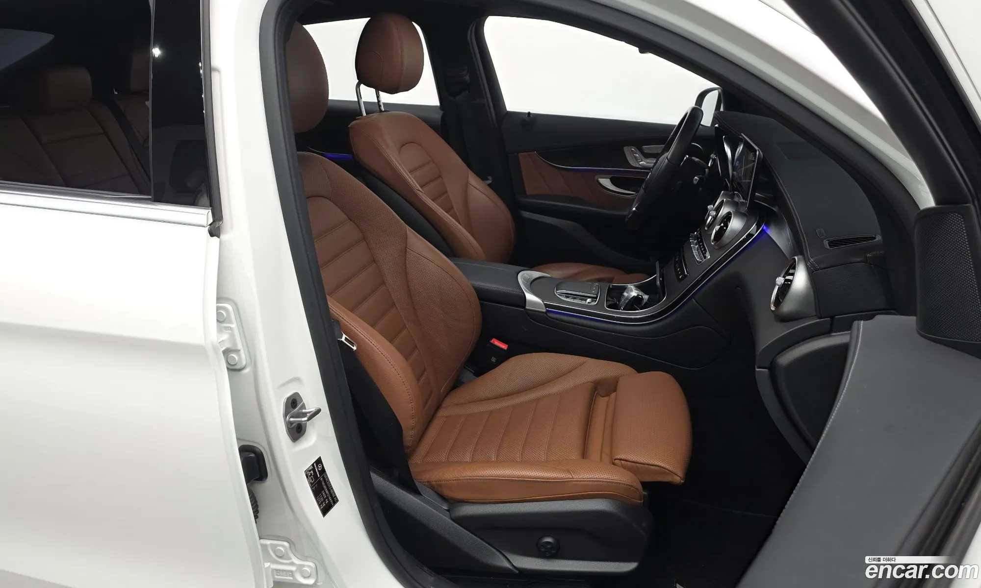 Mercedes-Benz GLC-Class X253 2023 — 29