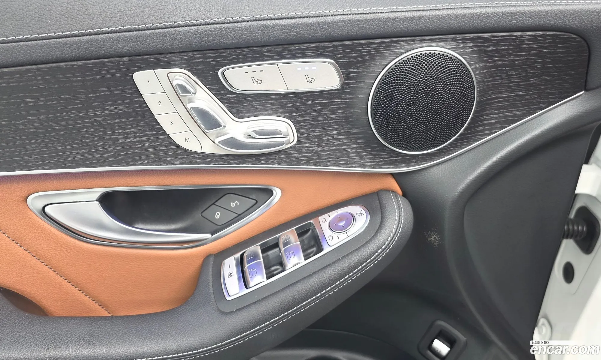 Mercedes-Benz GLC-Class X253 2023 — 24