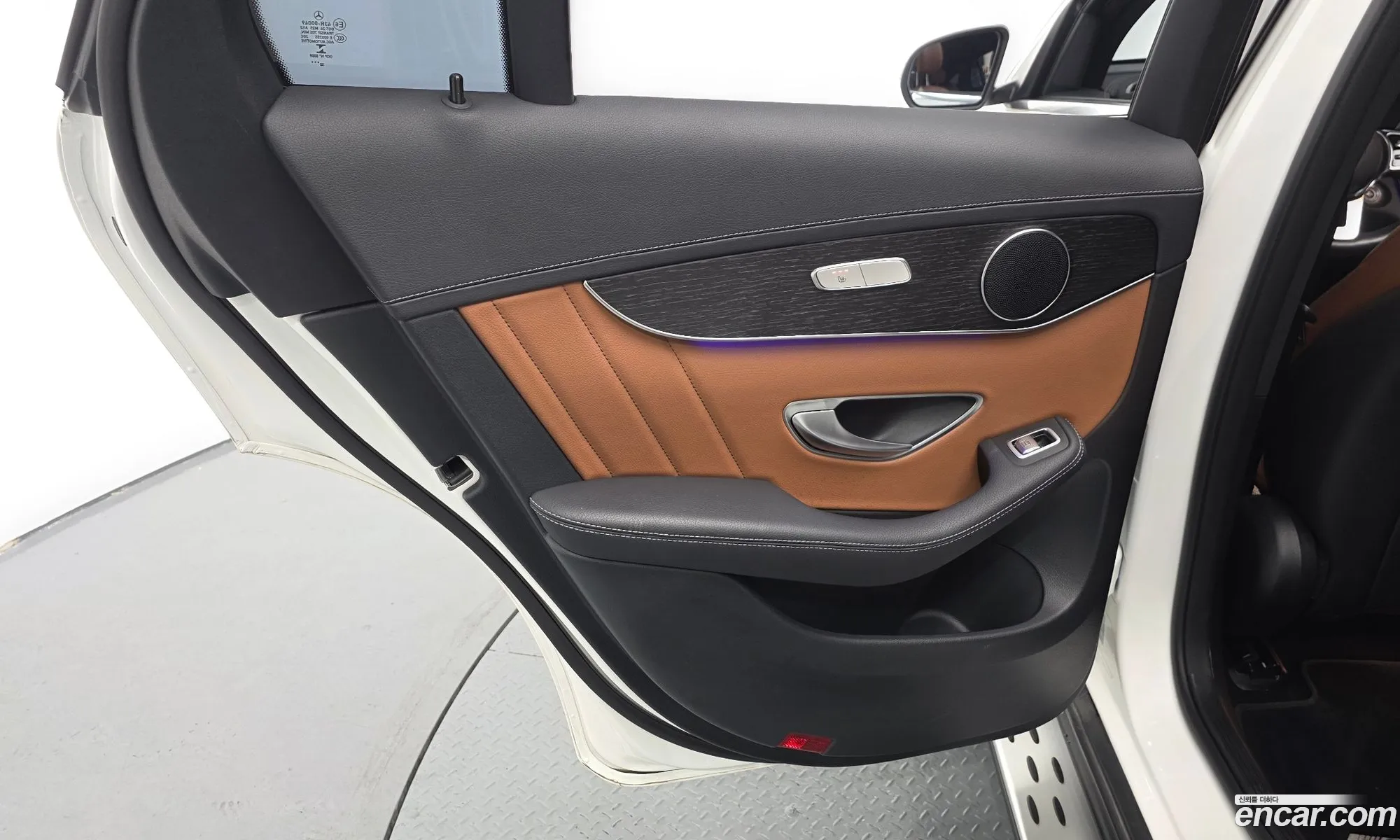 Mercedes-Benz GLC-Class X253 2023 — 4