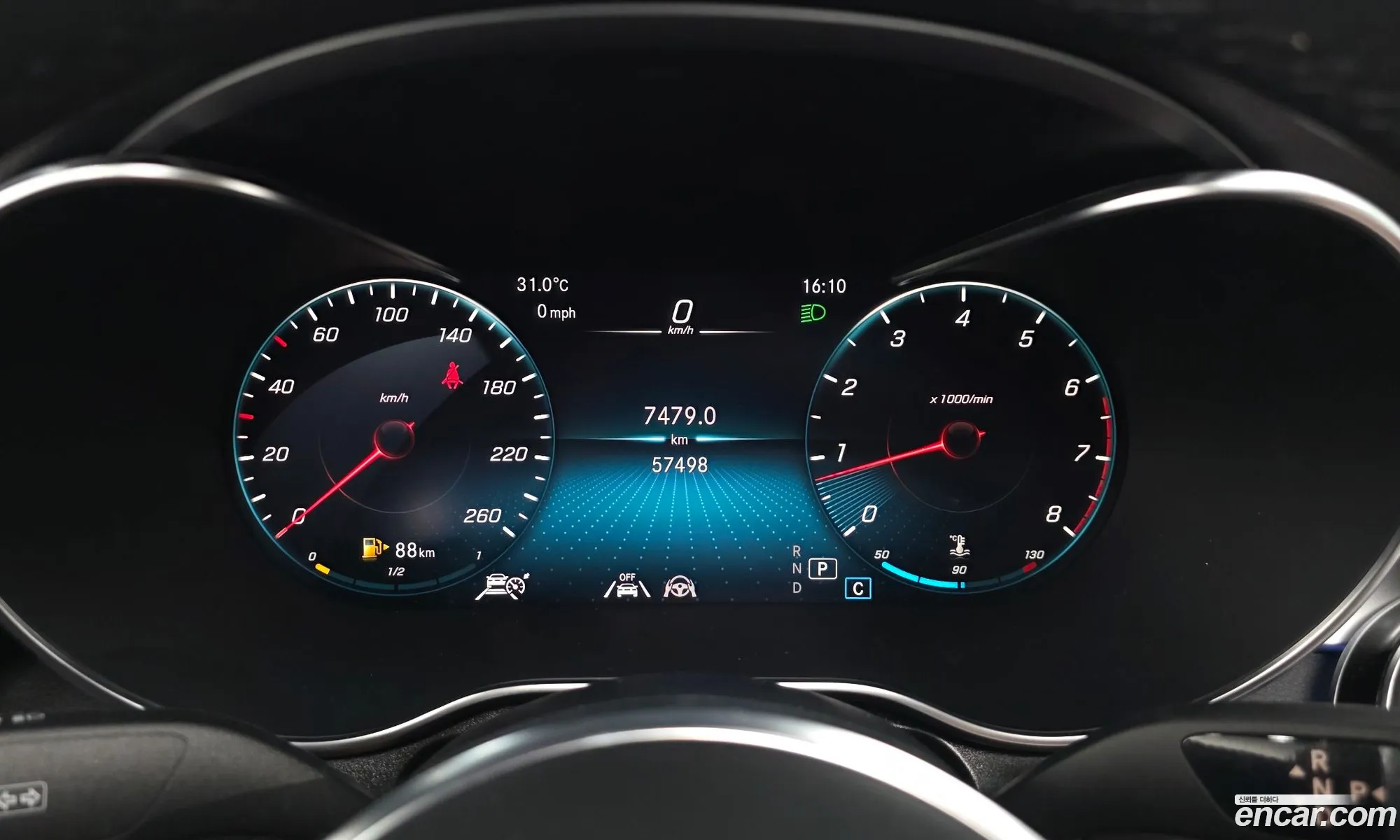 Mercedes-Benz GLC-Class X253 2023 — 32
