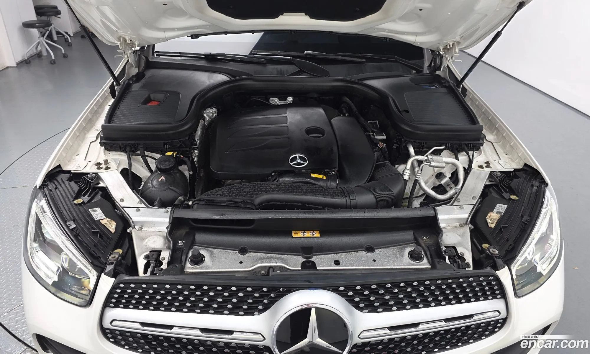 Mercedes-Benz GLC-Class X253 2023 — 33