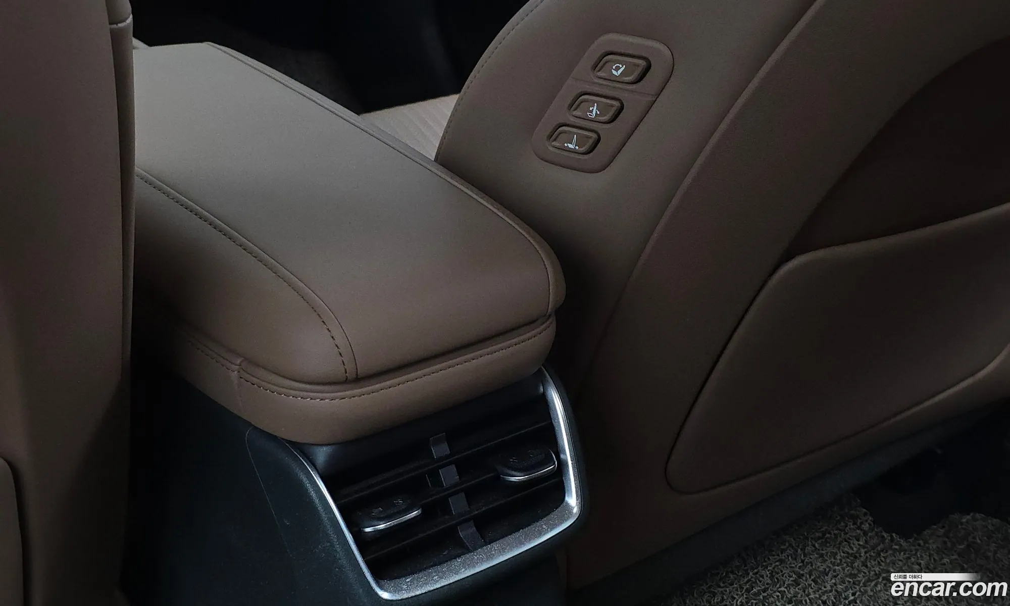 Hyundai Grandeur Hybrid 2023 — 21