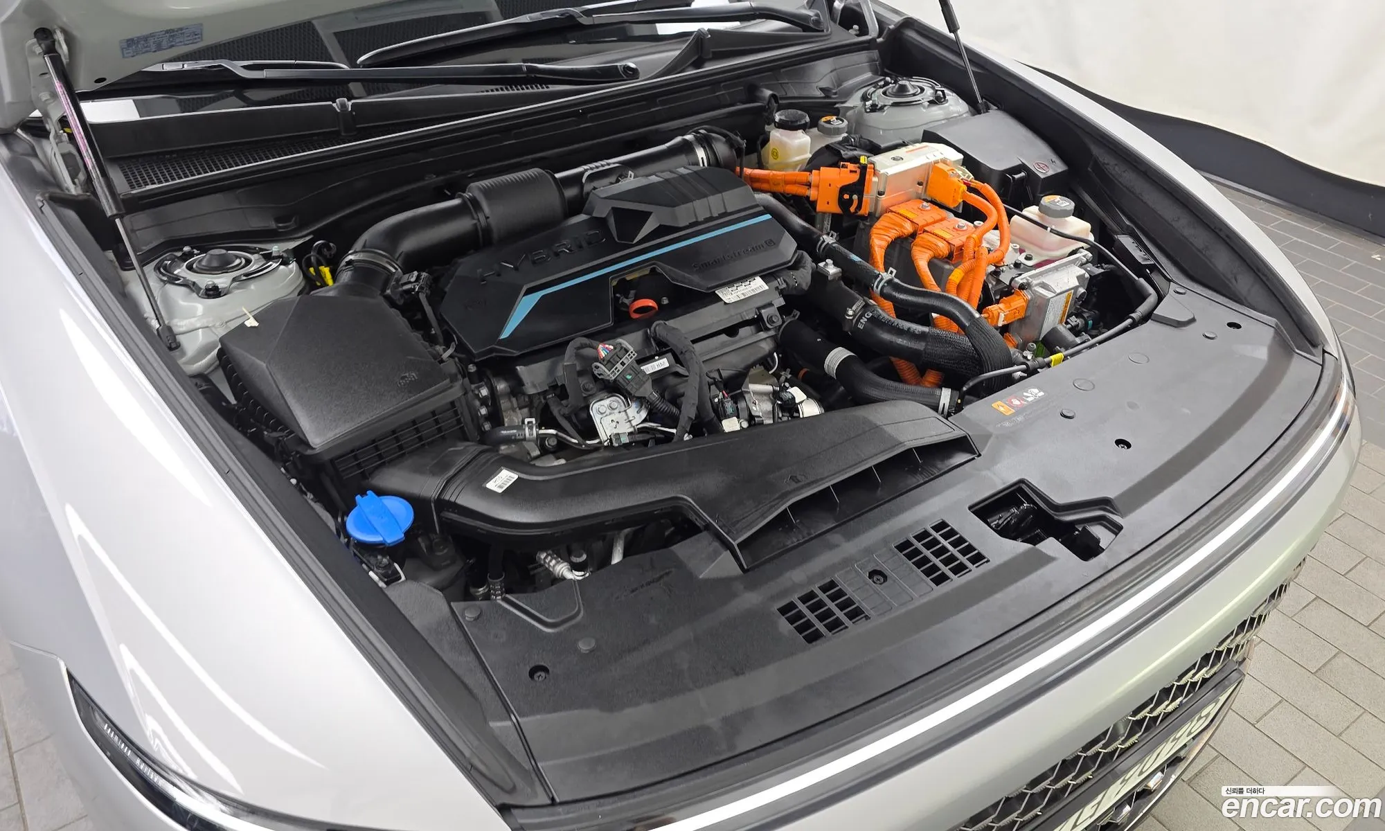 Hyundai Grandeur Hybrid 2023 — 19