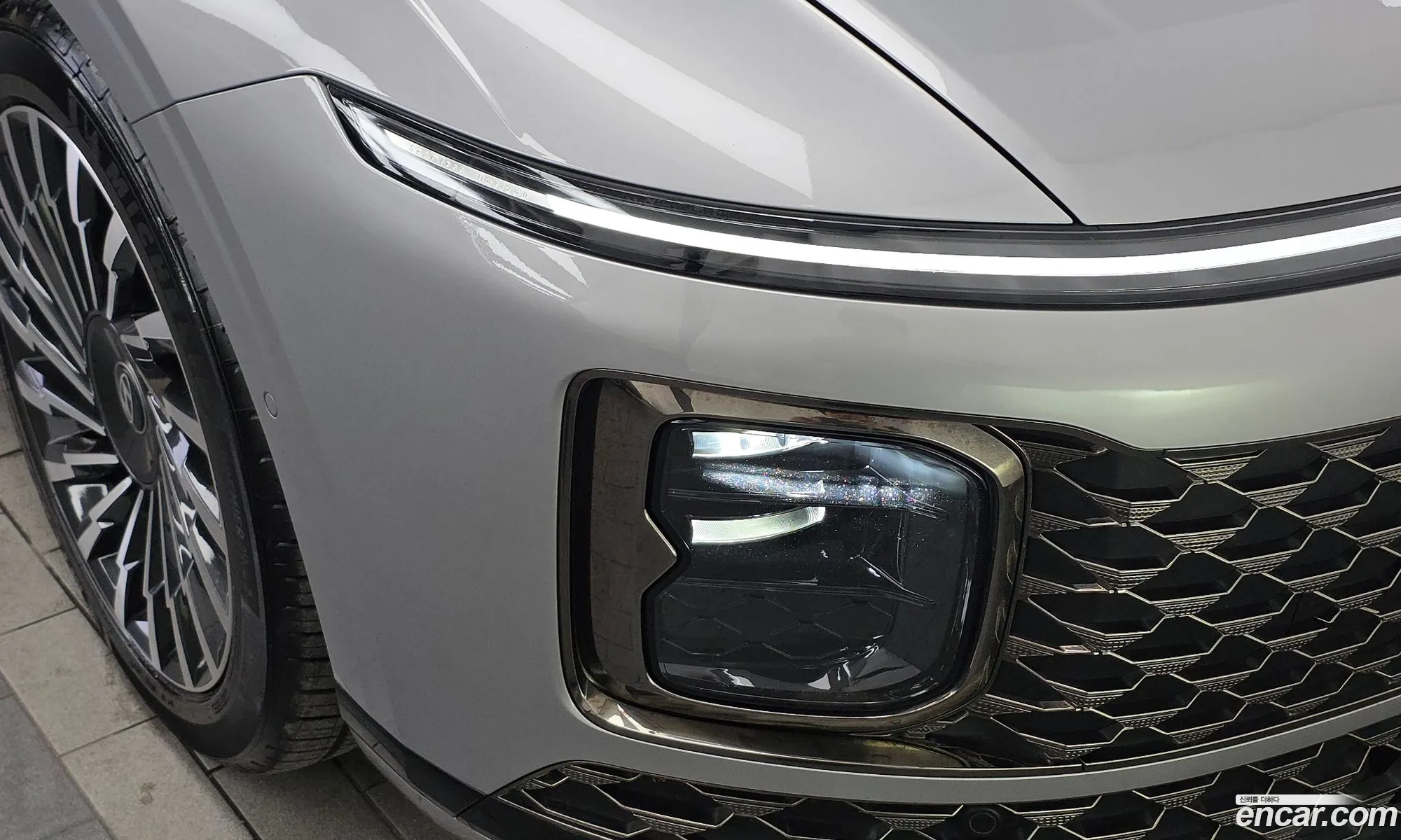 Hyundai Grandeur Hybrid 2023 — 8