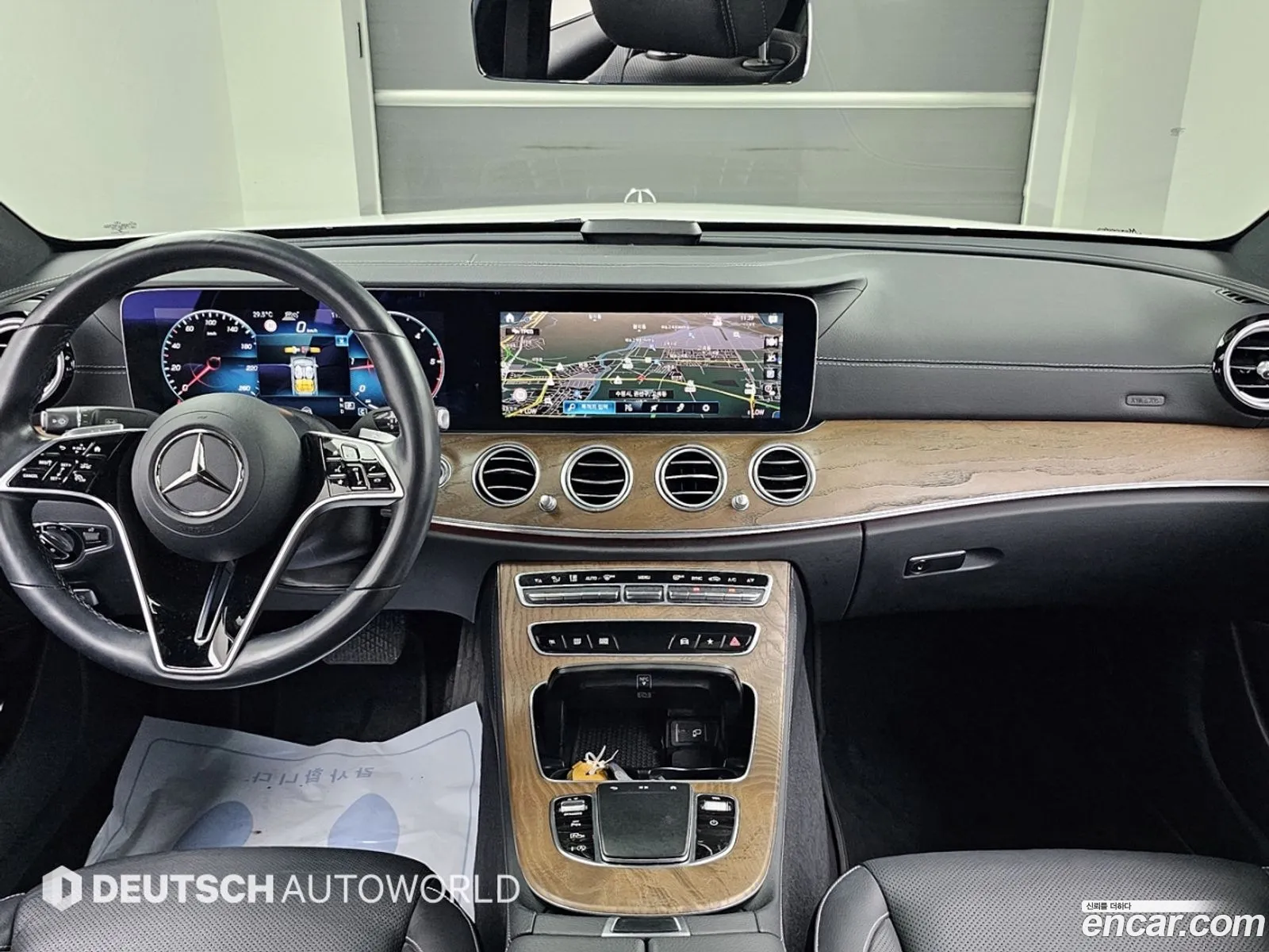 Mercedes-Benz E-Class W213 2021 — 17
