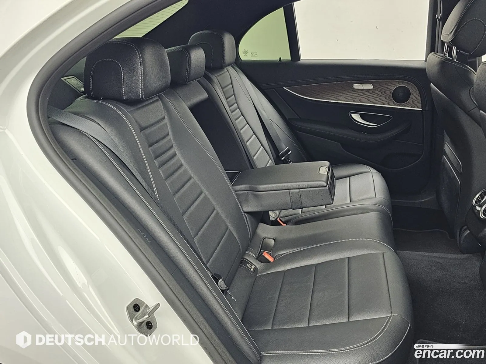 Mercedes-Benz E-Class W213 2021 — 19
