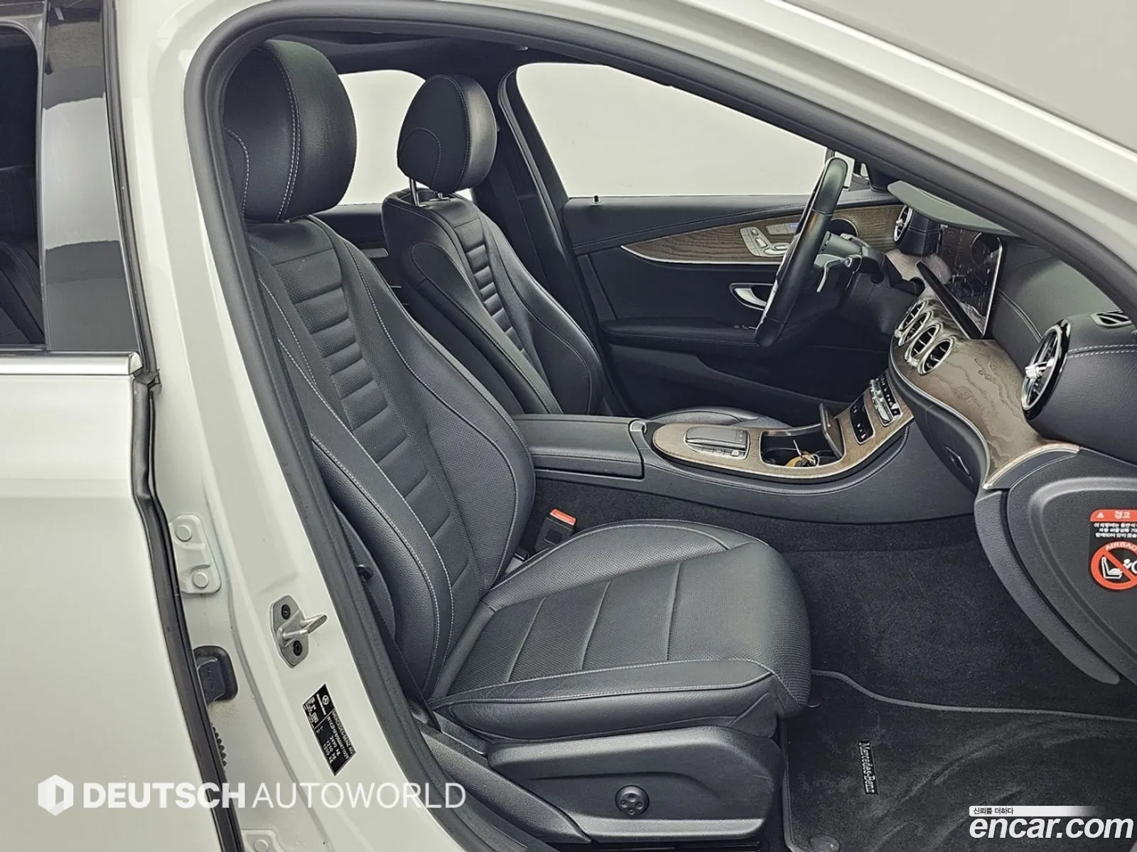 Mercedes-Benz E-Class W213 2021 — 10