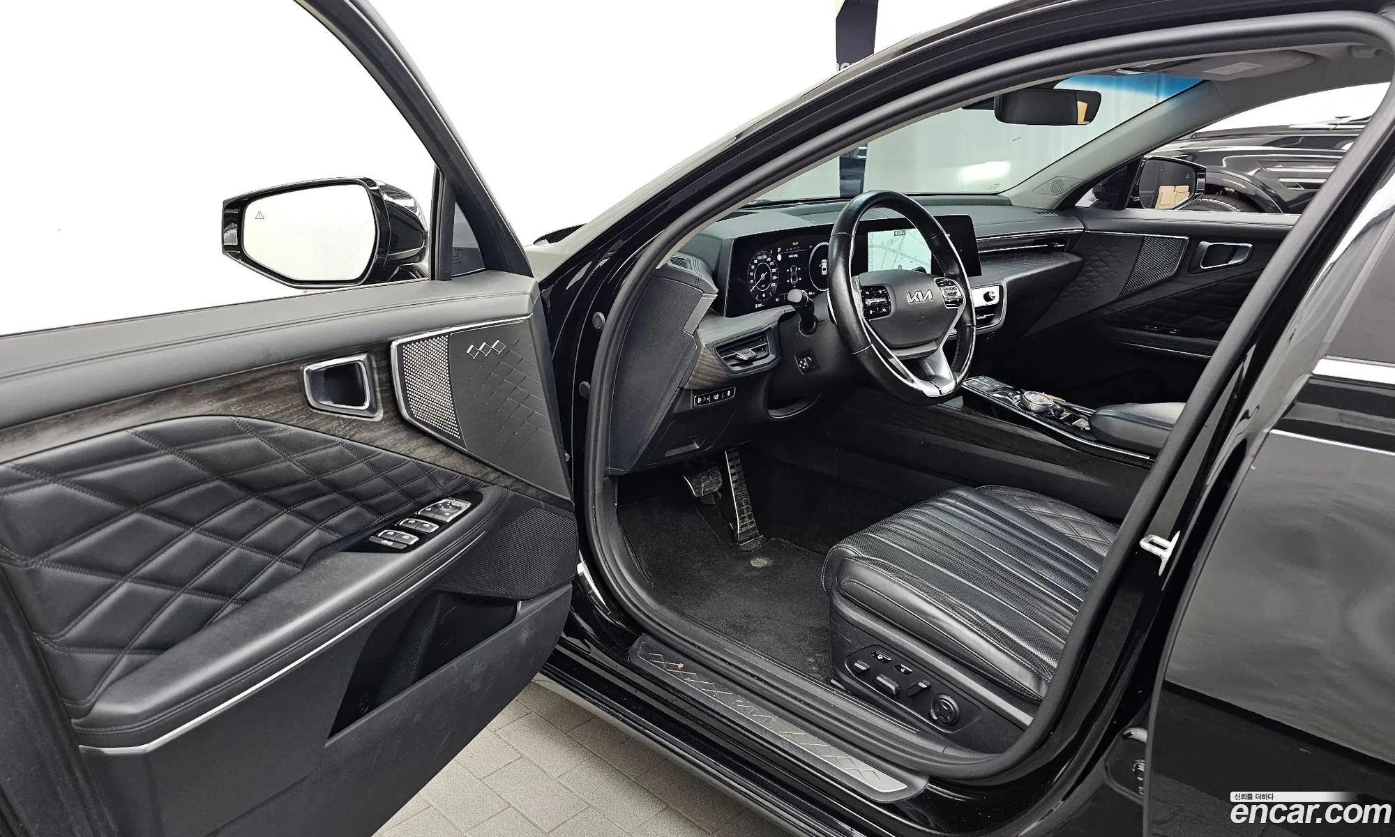 Kia K8 2021 — 6