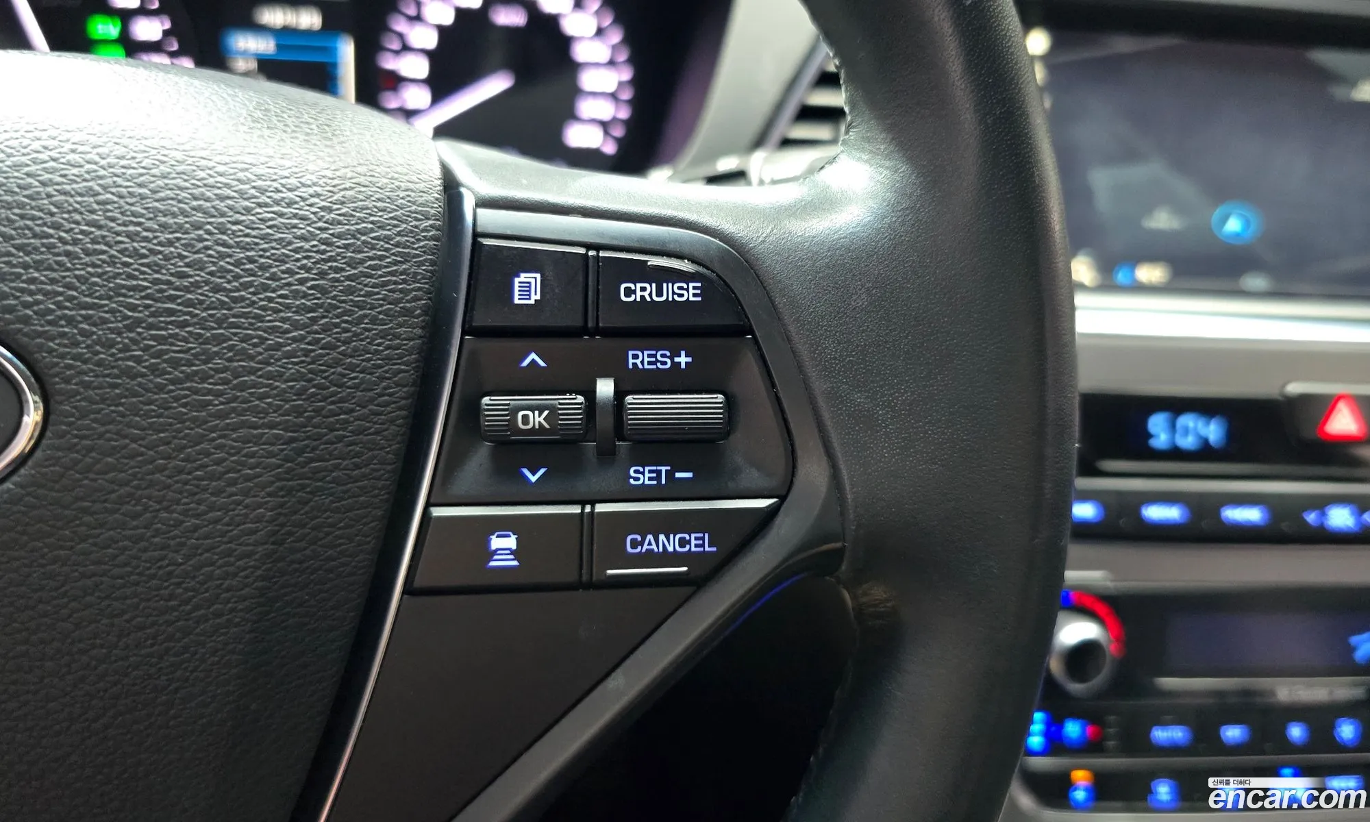 Hyundai LF Sonata Hybrid 2017 — 15