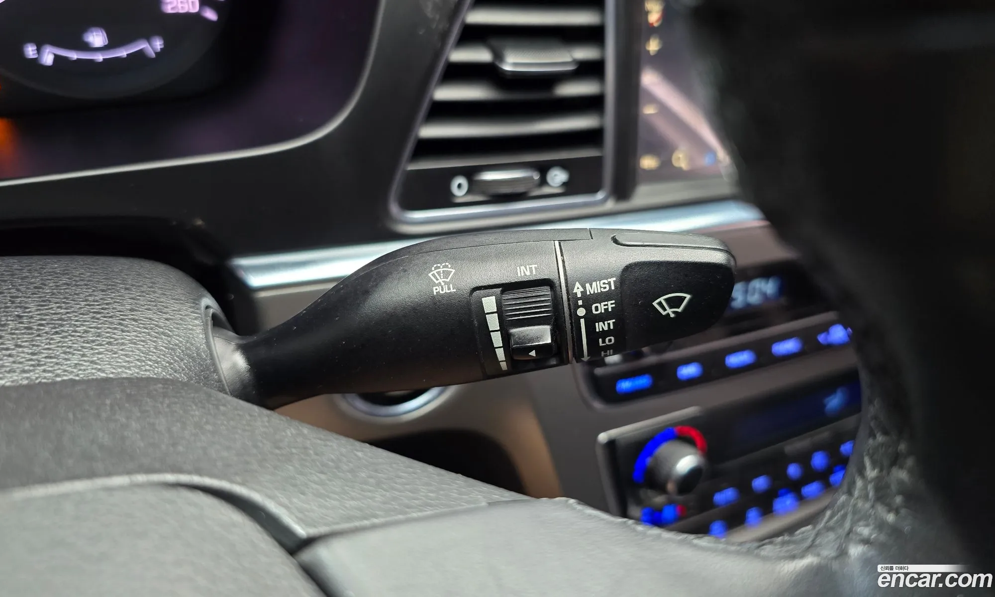 Hyundai LF Sonata Hybrid 2017 — 4