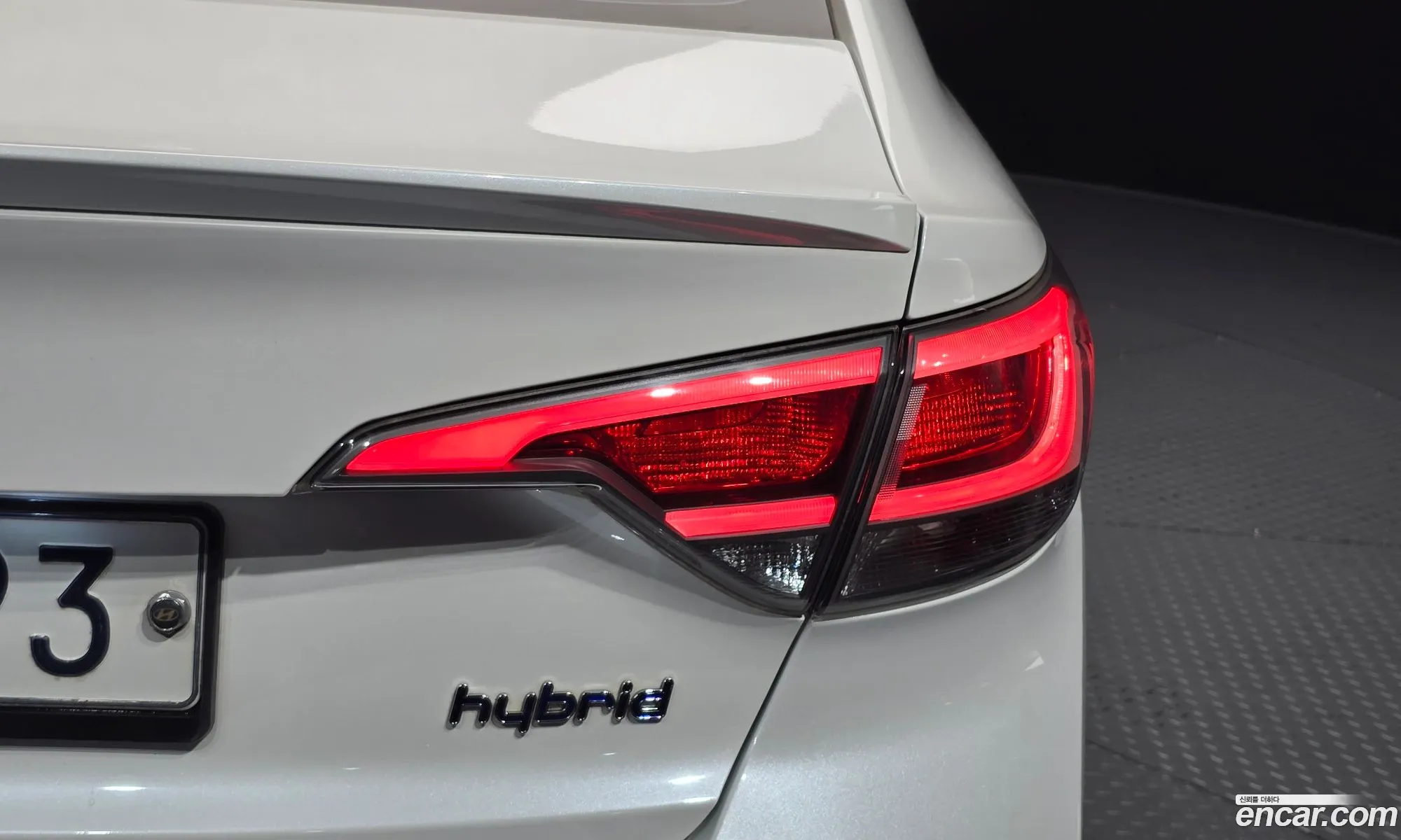 Hyundai LF Sonata Hybrid 2017 — 8