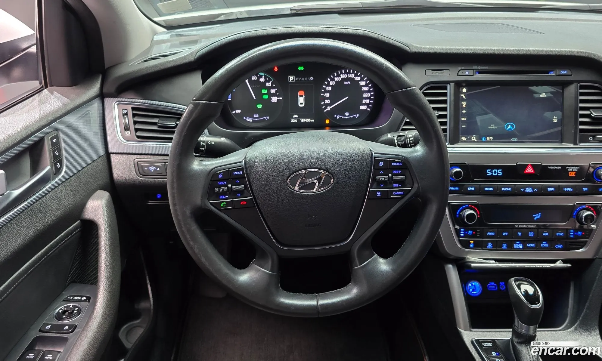 Hyundai LF Sonata Hybrid 2017 — 22