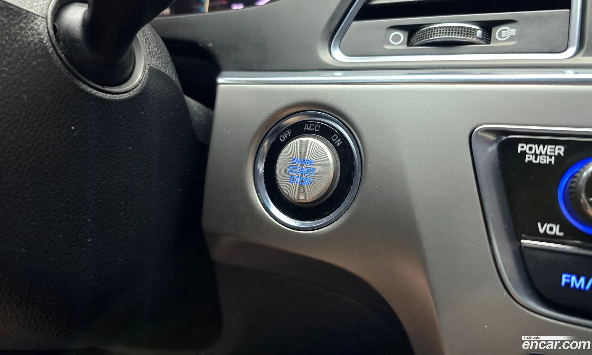 Hyundai LF Sonata Hybrid 2017 — 29
