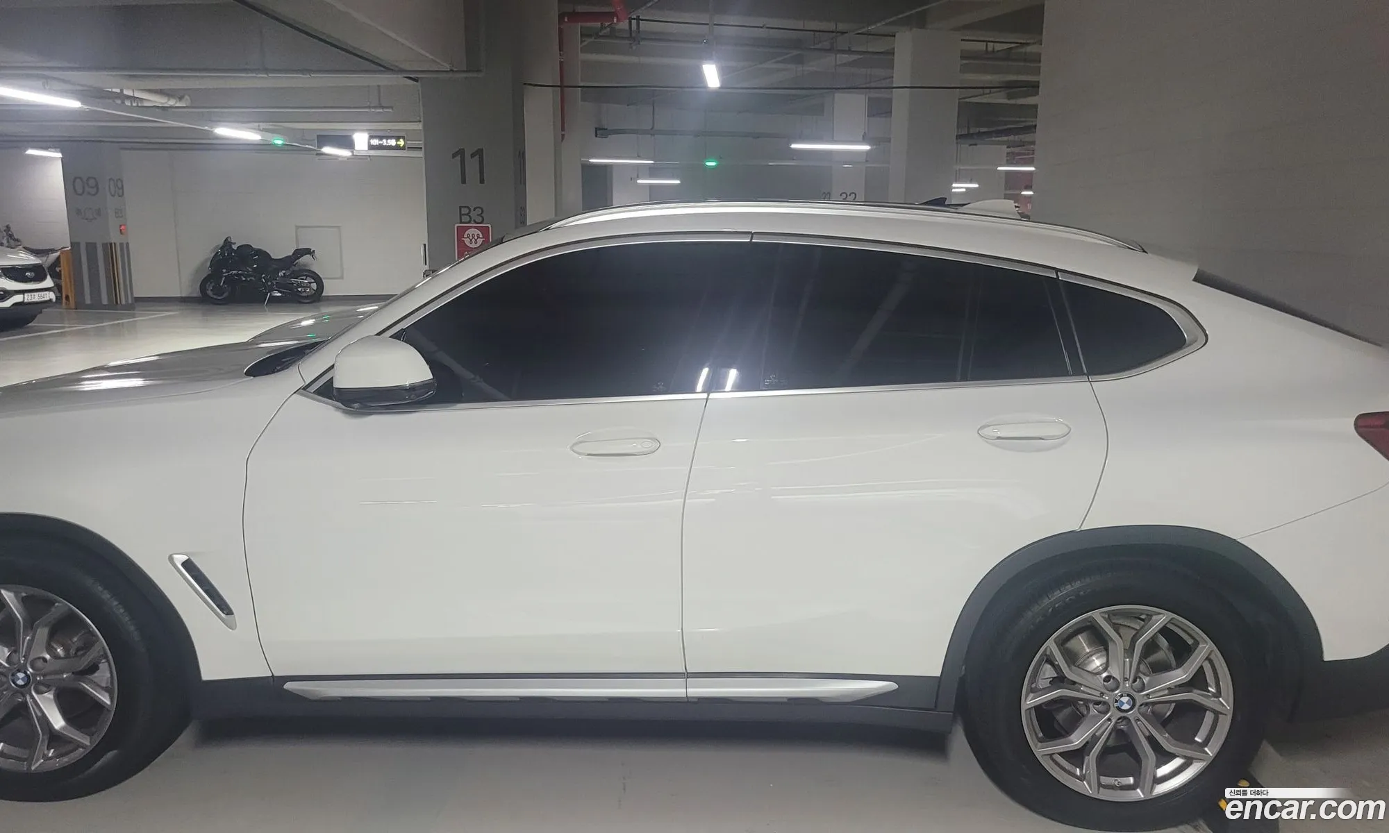 BMW X4 2021 — 9