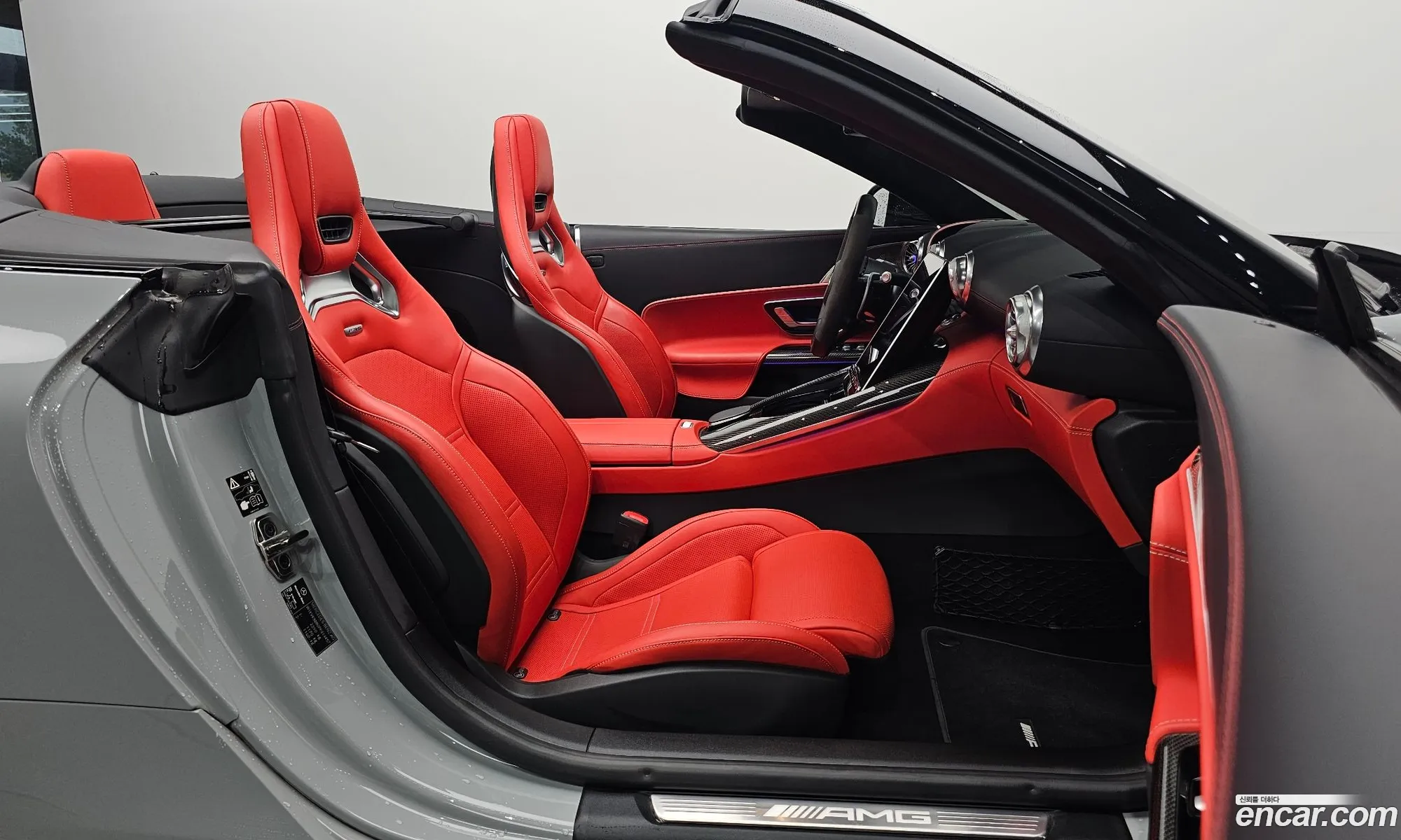 Mercedes-Benz SL-Class R232 2023 — 32