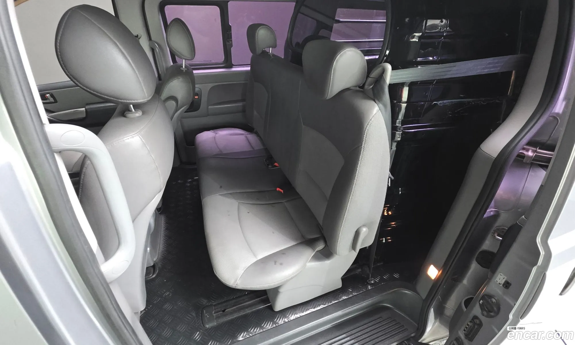 Hyundai Grand Starex 2011 — 10
