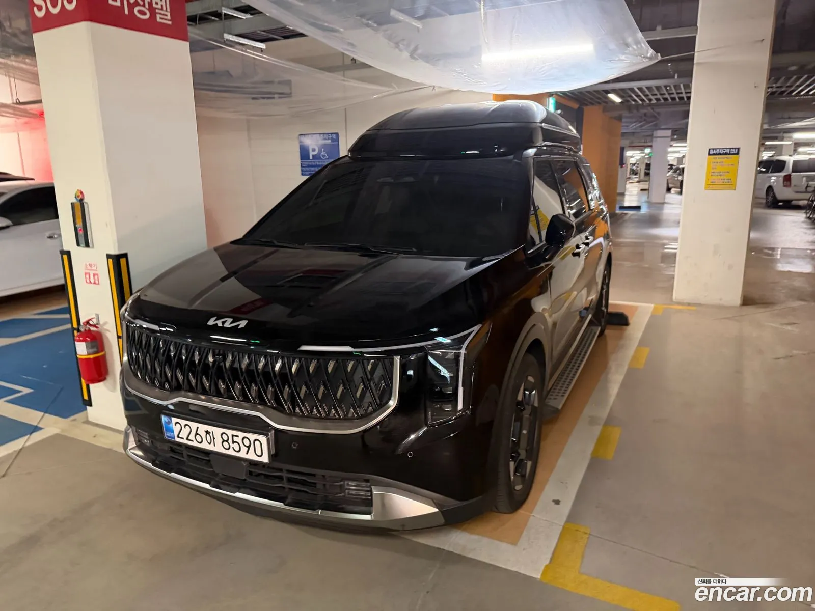 Kia Carnival 2025 — 2