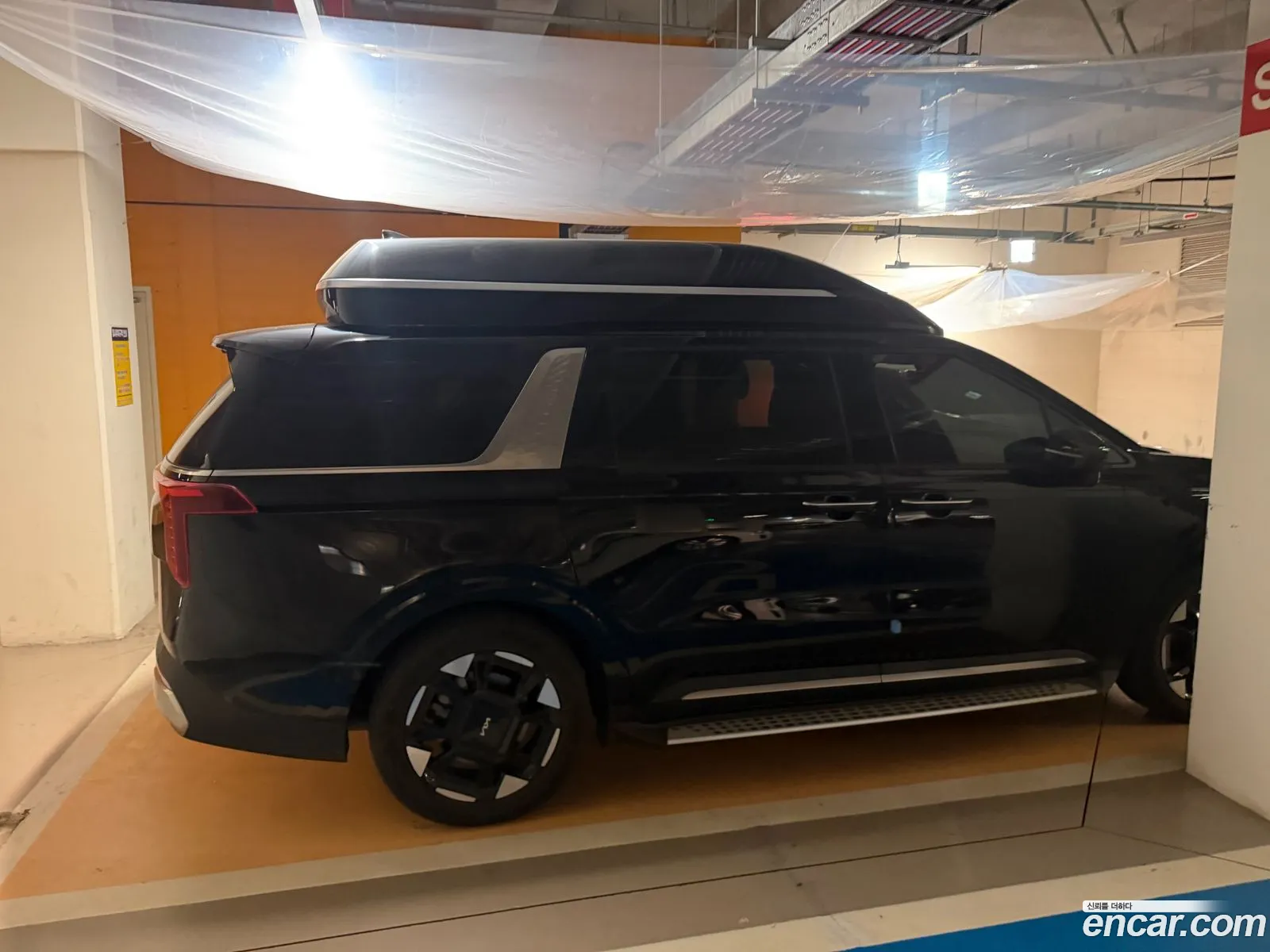 Kia Carnival 2025 — 16