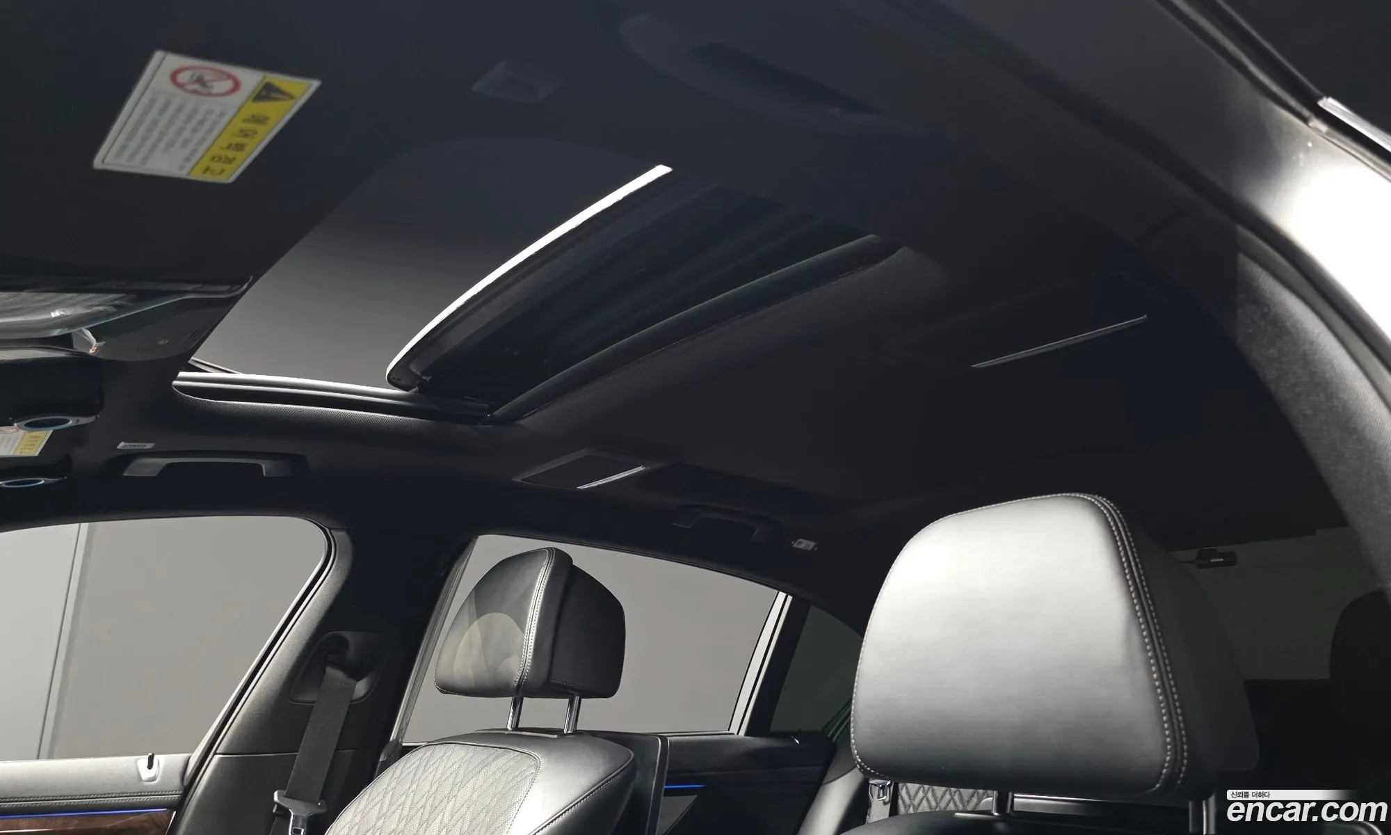 BMW 7 Series 2016 WBA7G610XGG678989 — 19