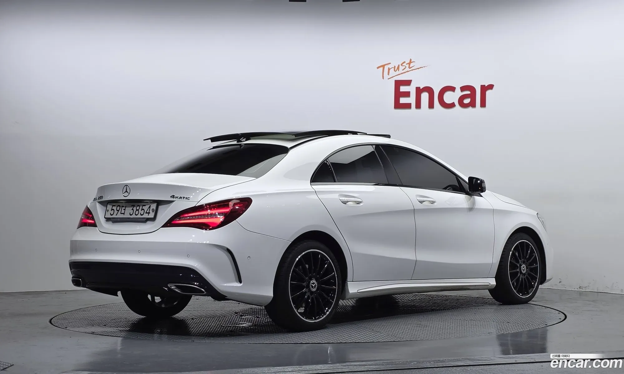 Mercedes-Benz CLA-Class C117 2018 — 13