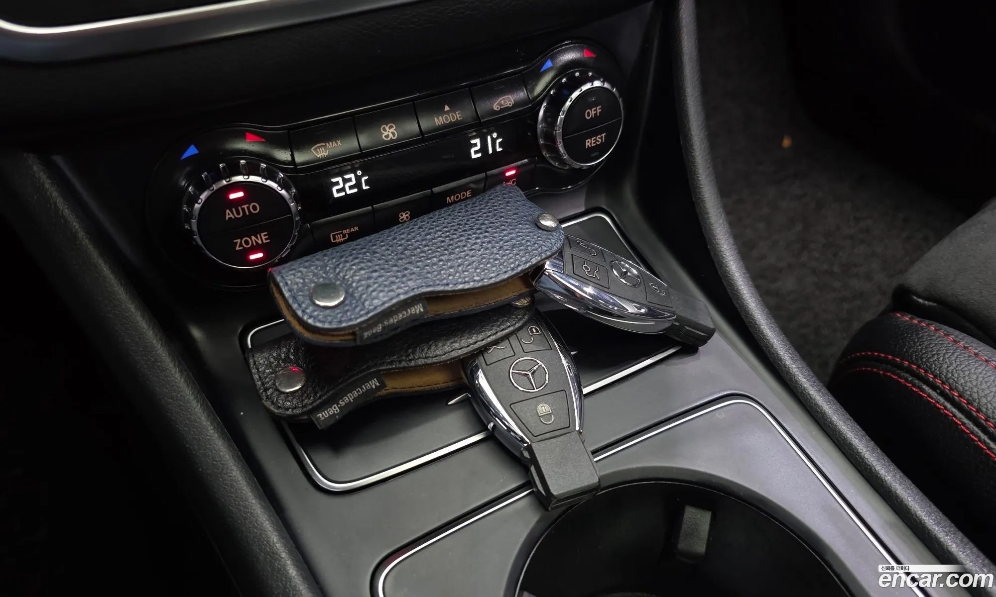 Mercedes-Benz CLA-Class C117 2018 — 33