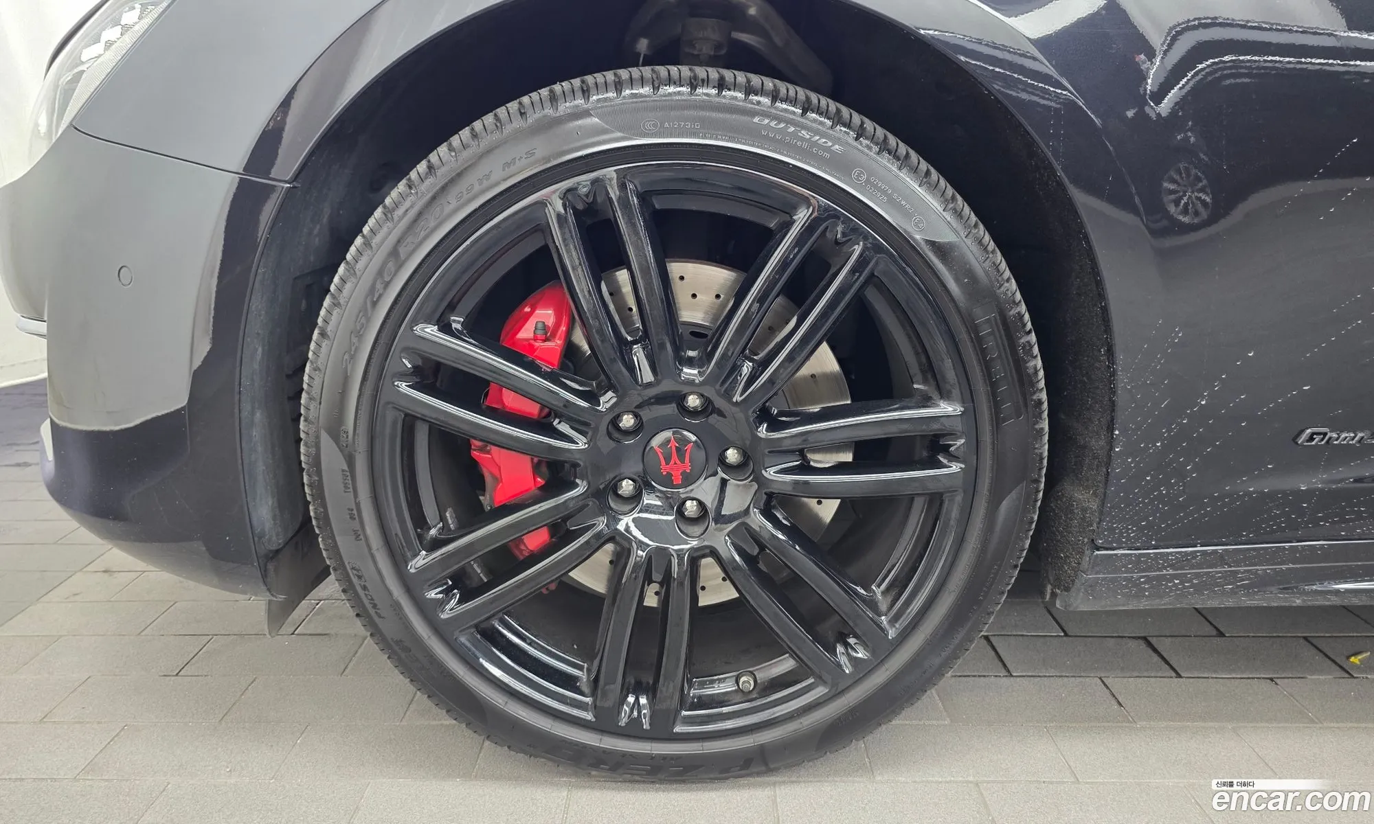 Maserati Ghibli 2017 — 18