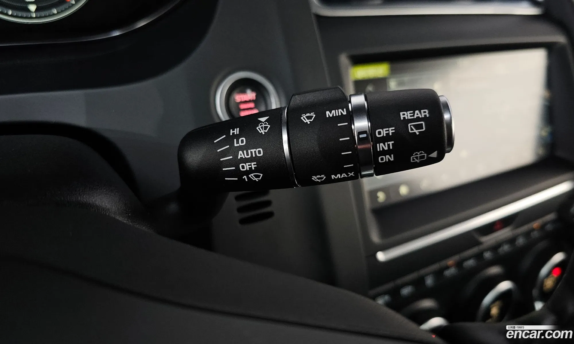 Jaguar E-Pace 2018 SADFA2BX5J1Z29064 — 14