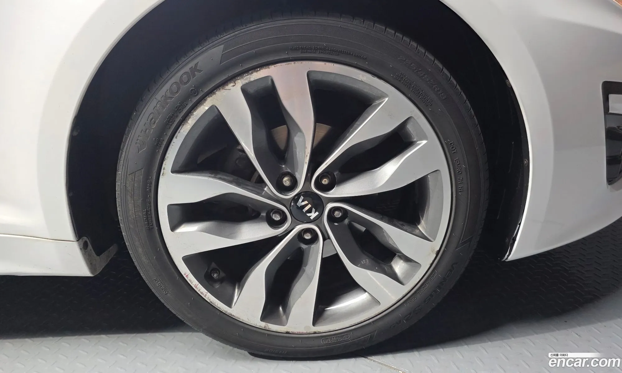 Kia K5 2015 — 16