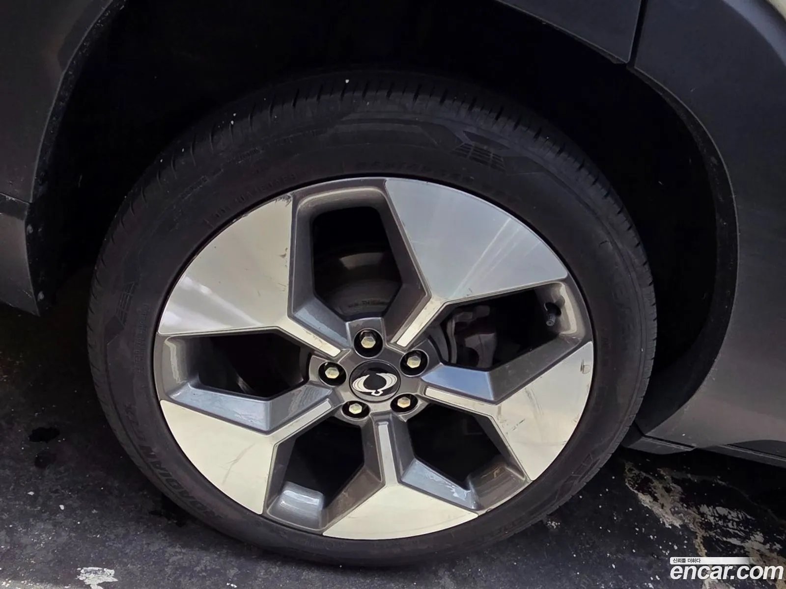 KG Mobility (SsangYong) Torres EVX 2023 — 8